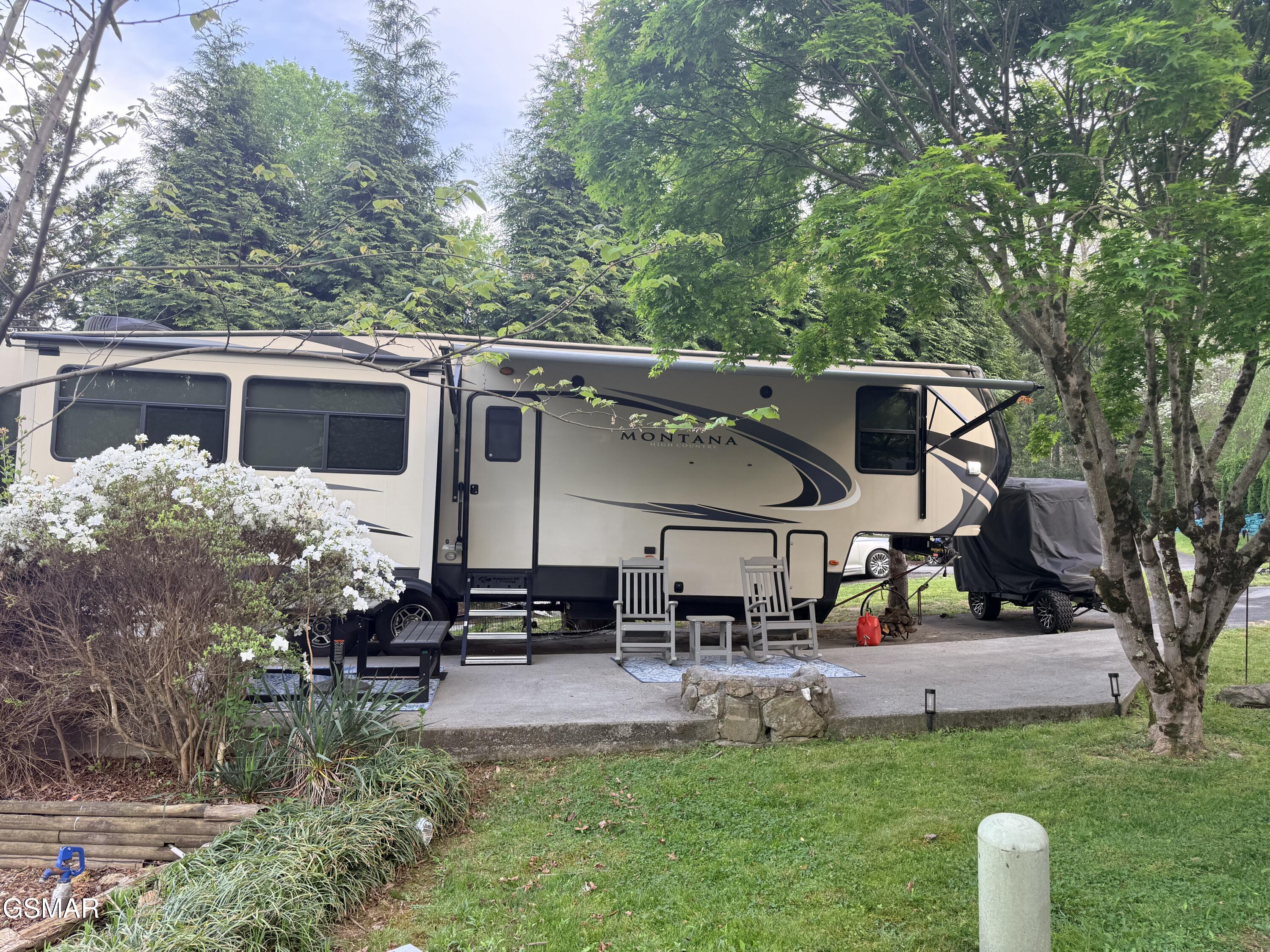 4229 E Parkway #115 Gatlinburg TN 37738