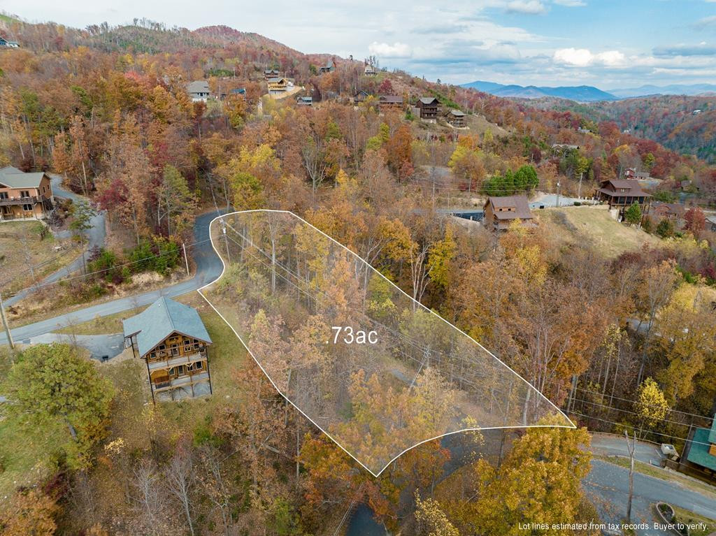 815 Red Fox Trail Gatlinburg TN 37738