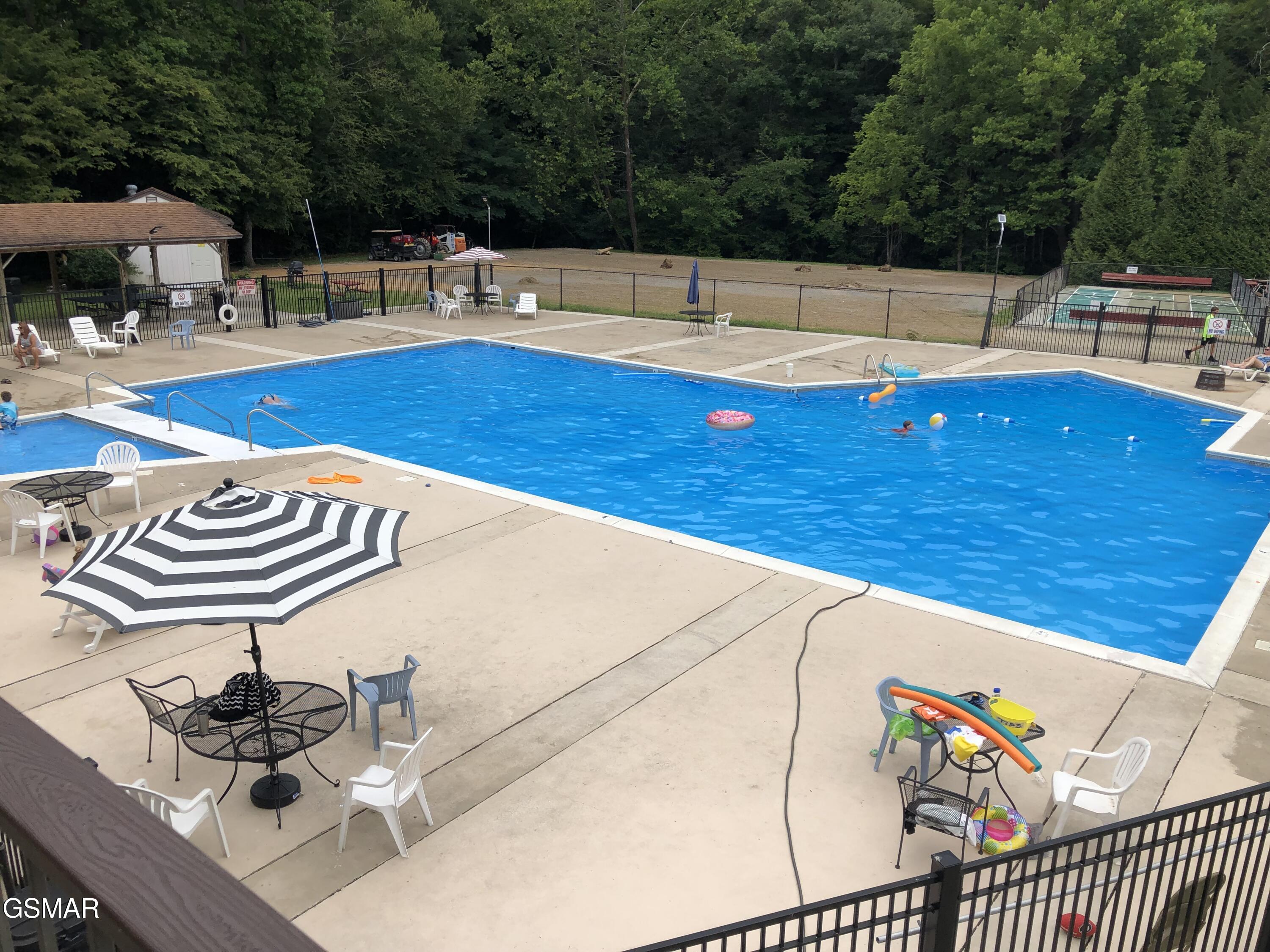 4229 E Parkway #225 Gatlinburg TN 37738