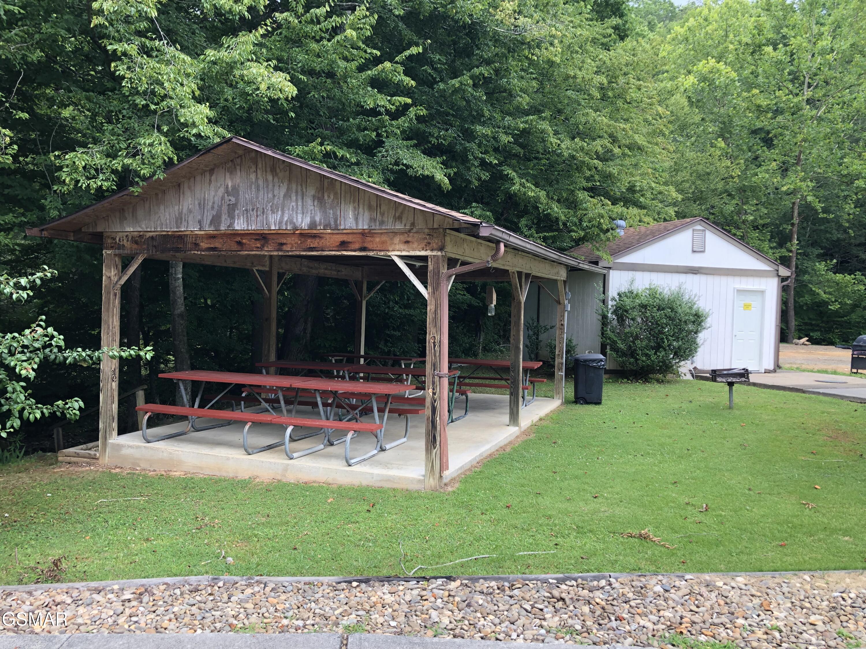 4229 E Parkway #225 Gatlinburg TN 37738