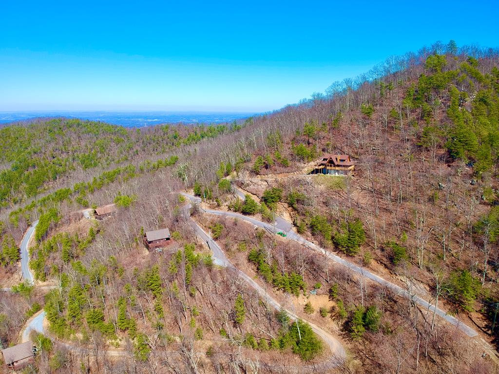 2-A Ravens Den Way Sevierville TN 37862