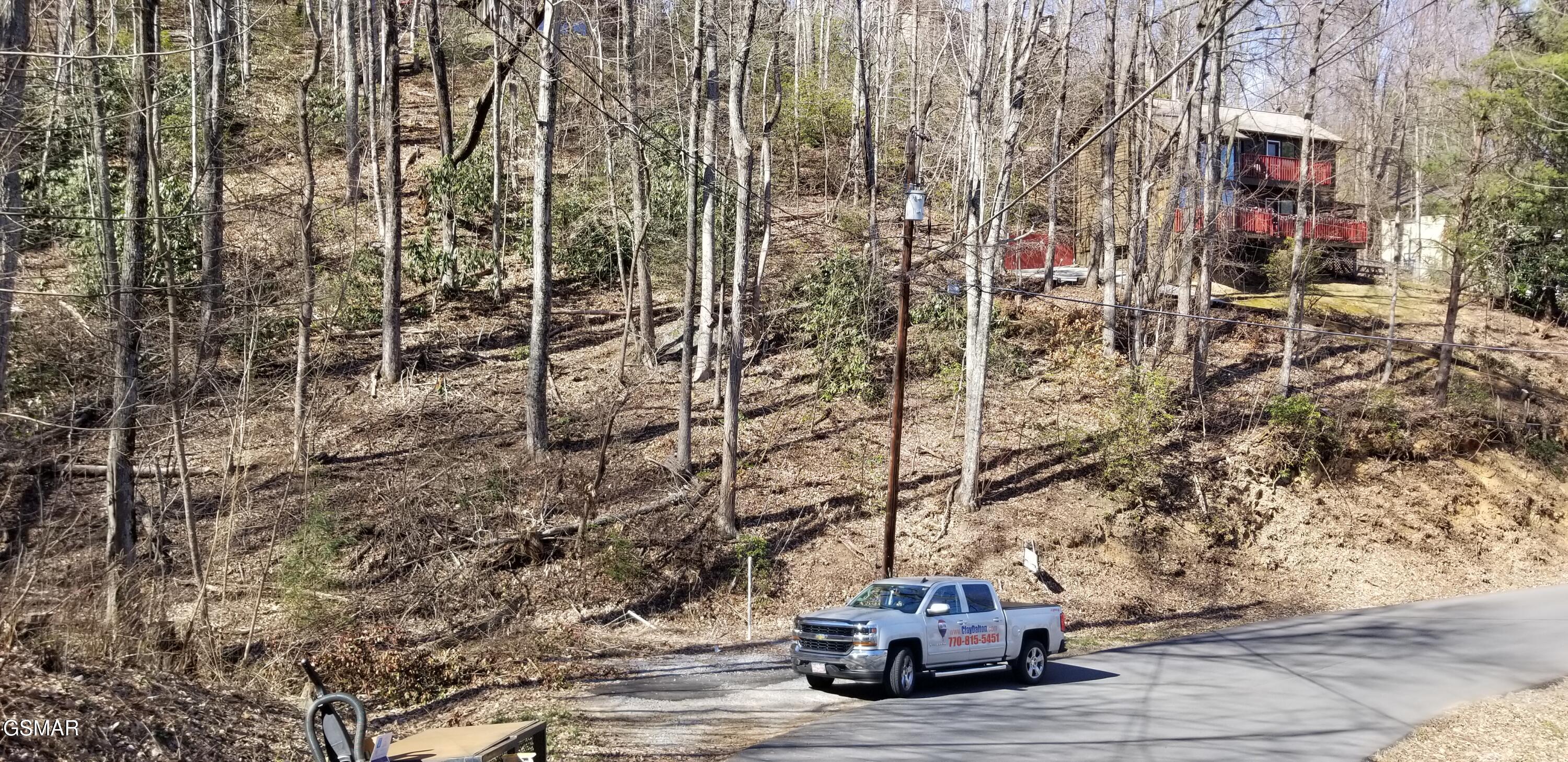38 Luzerne Gatlinburg TN 37738