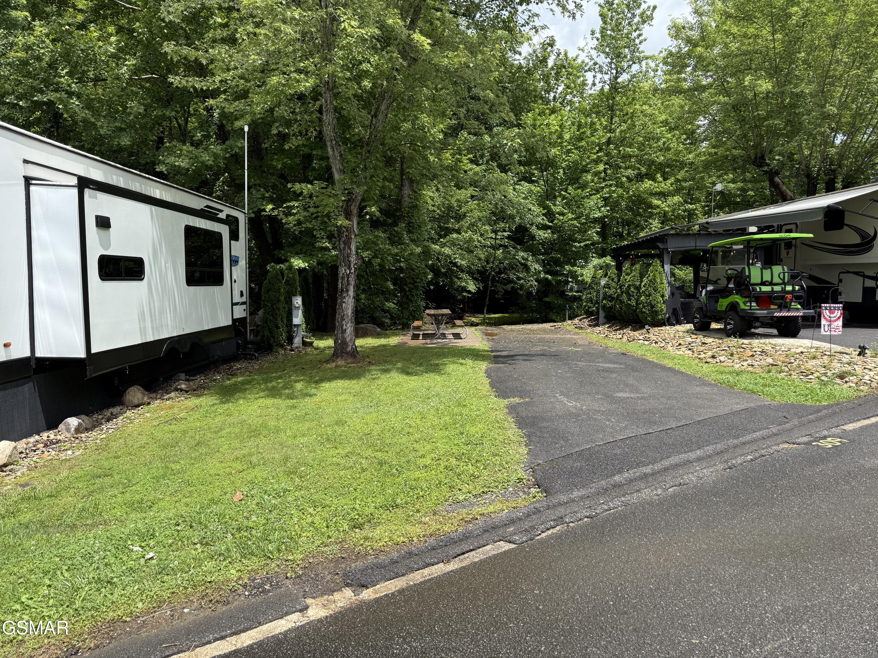 4229 E Parkway #309 Gatlinburg TN 37738