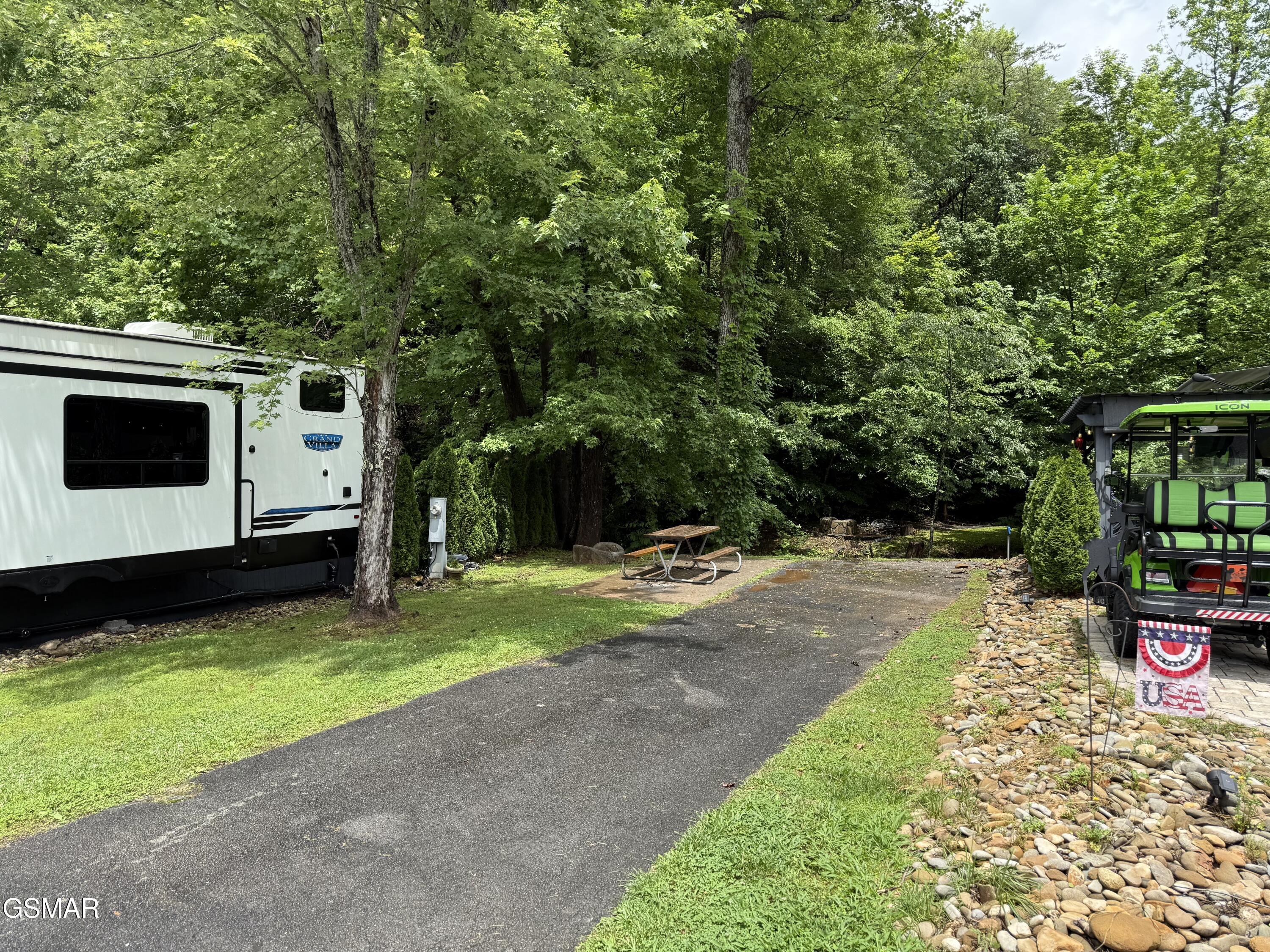 4229 E Parkway #309 Gatlinburg TN 37738
