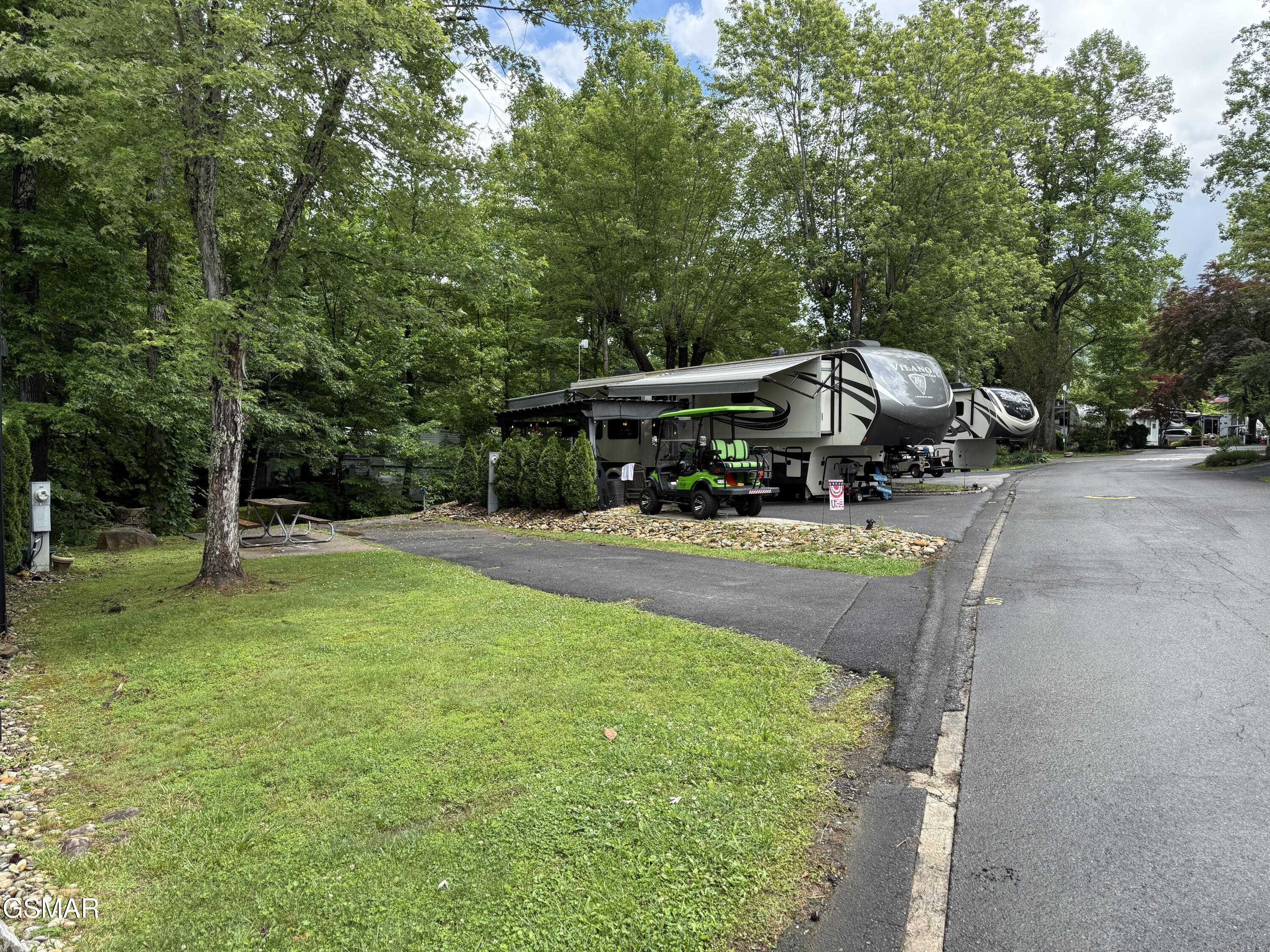 4229 E Parkway #309 Gatlinburg TN 37738