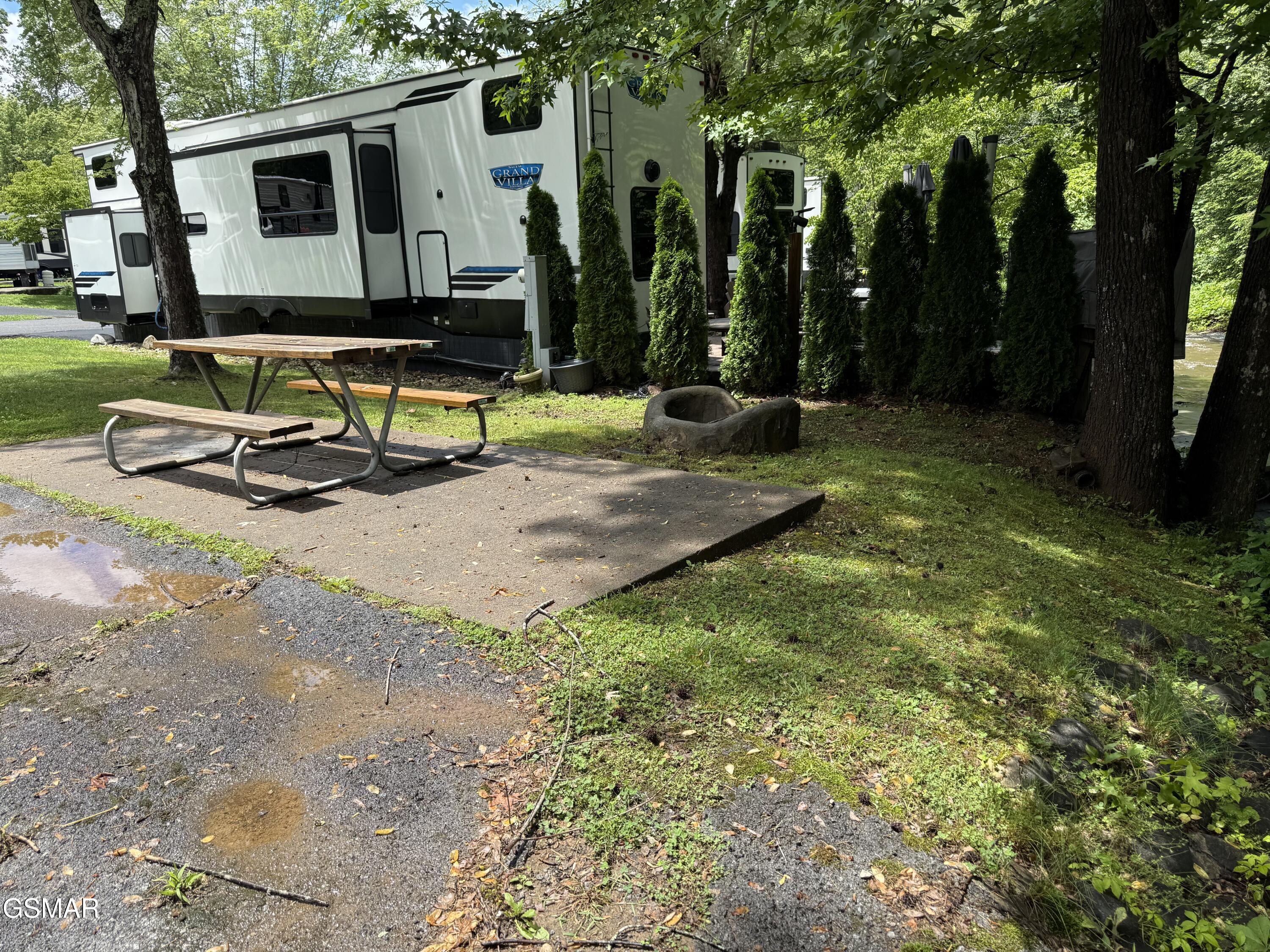 4229 E Parkway #309 Gatlinburg TN 37738
