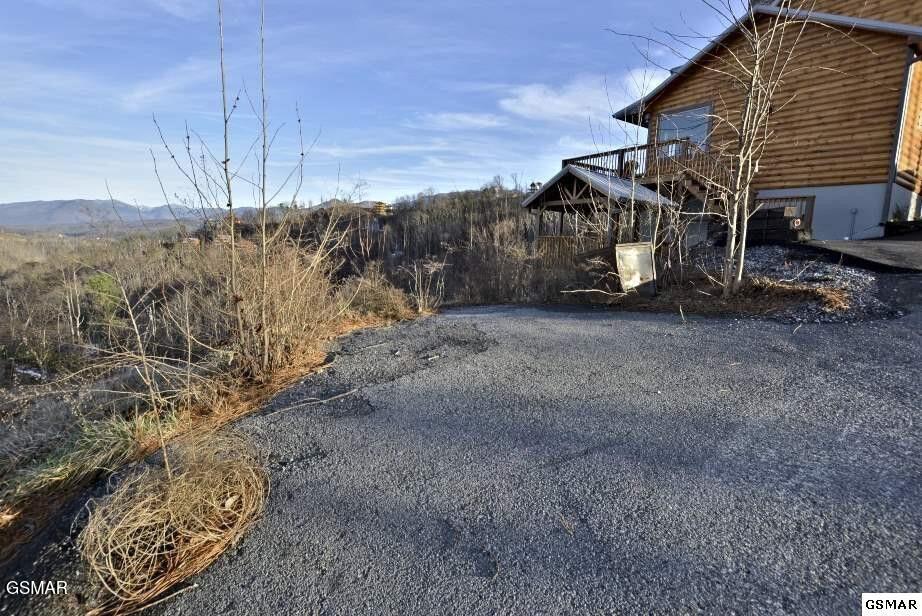 429 Red Hawk Way Gatlinburg TN 37738