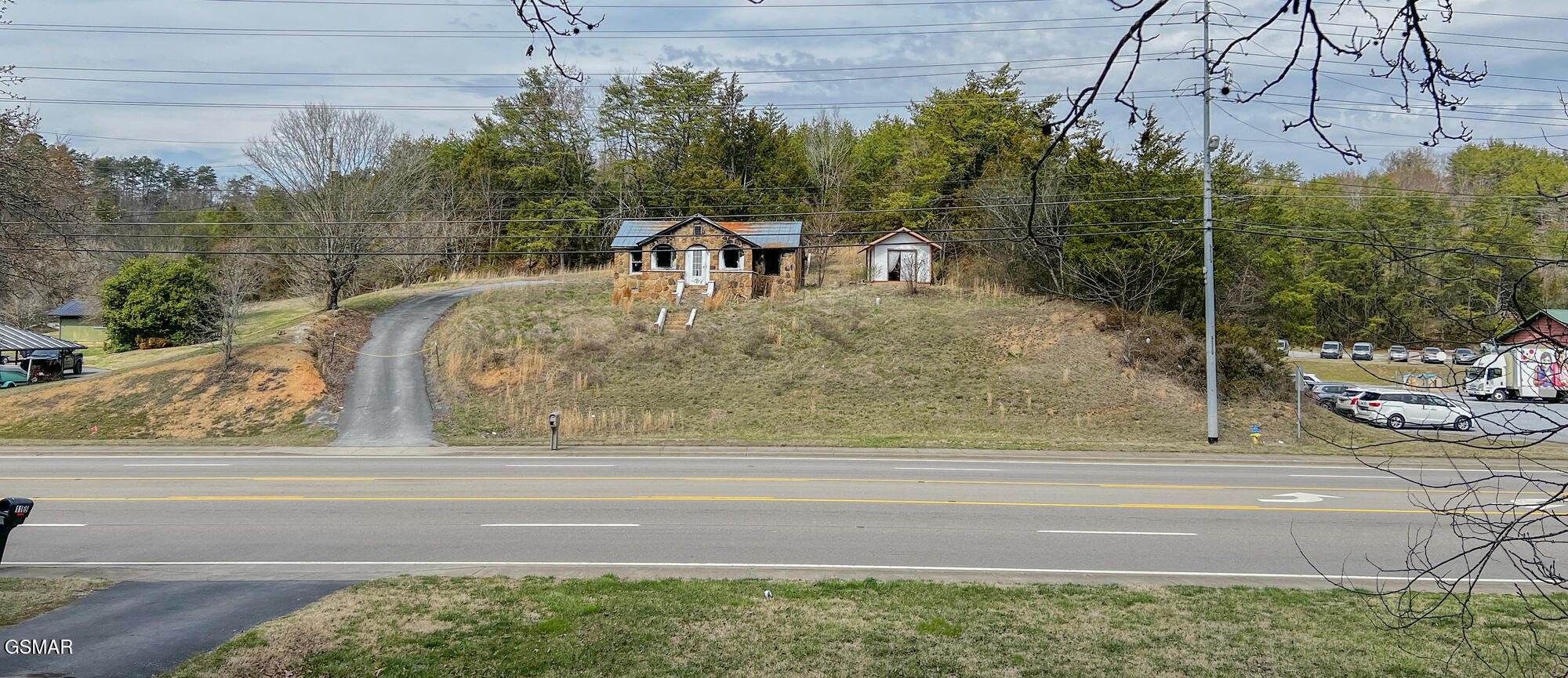 1170 Wears Valley Road Pigeon Forge TN 37863