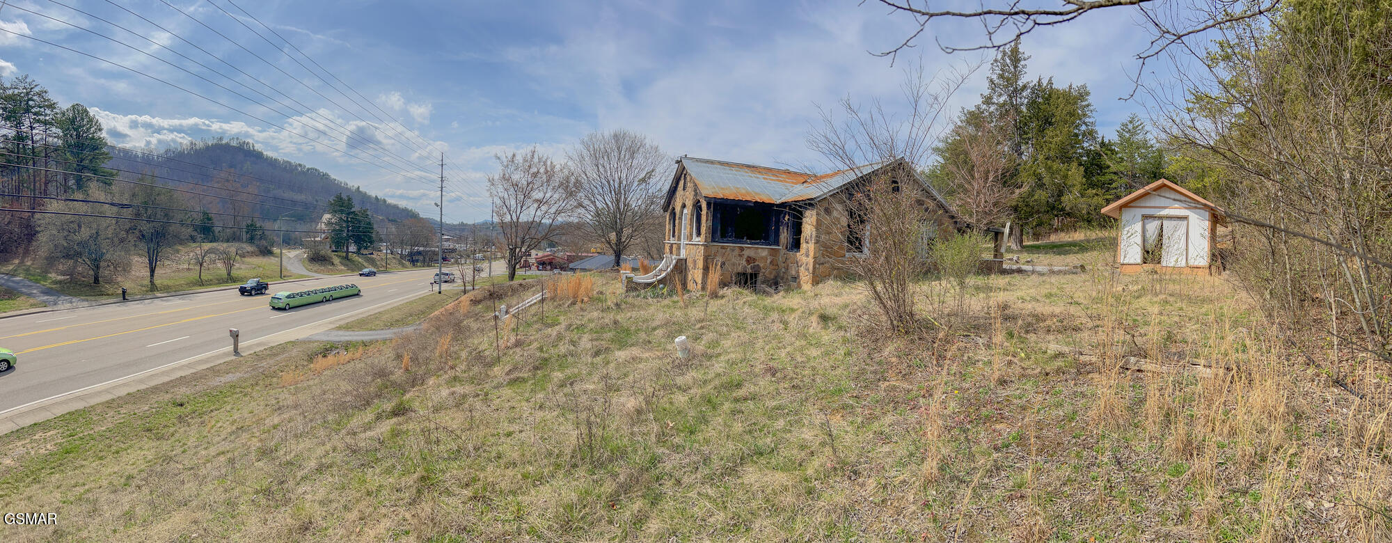 1170 Wears Valley Road Pigeon Forge TN 37863