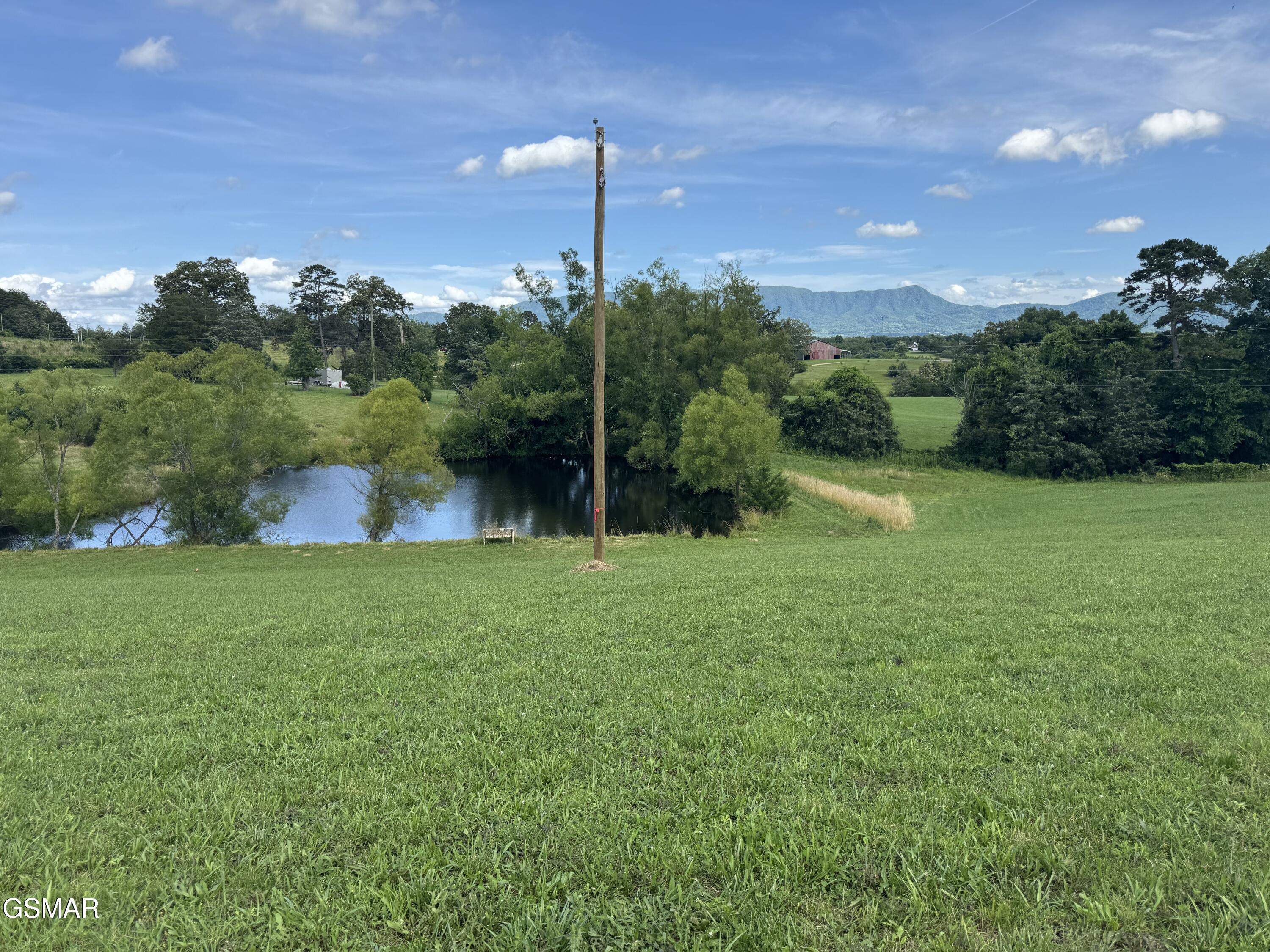 Lot 3 Chestnut Hill Road Dandridge TN 37725