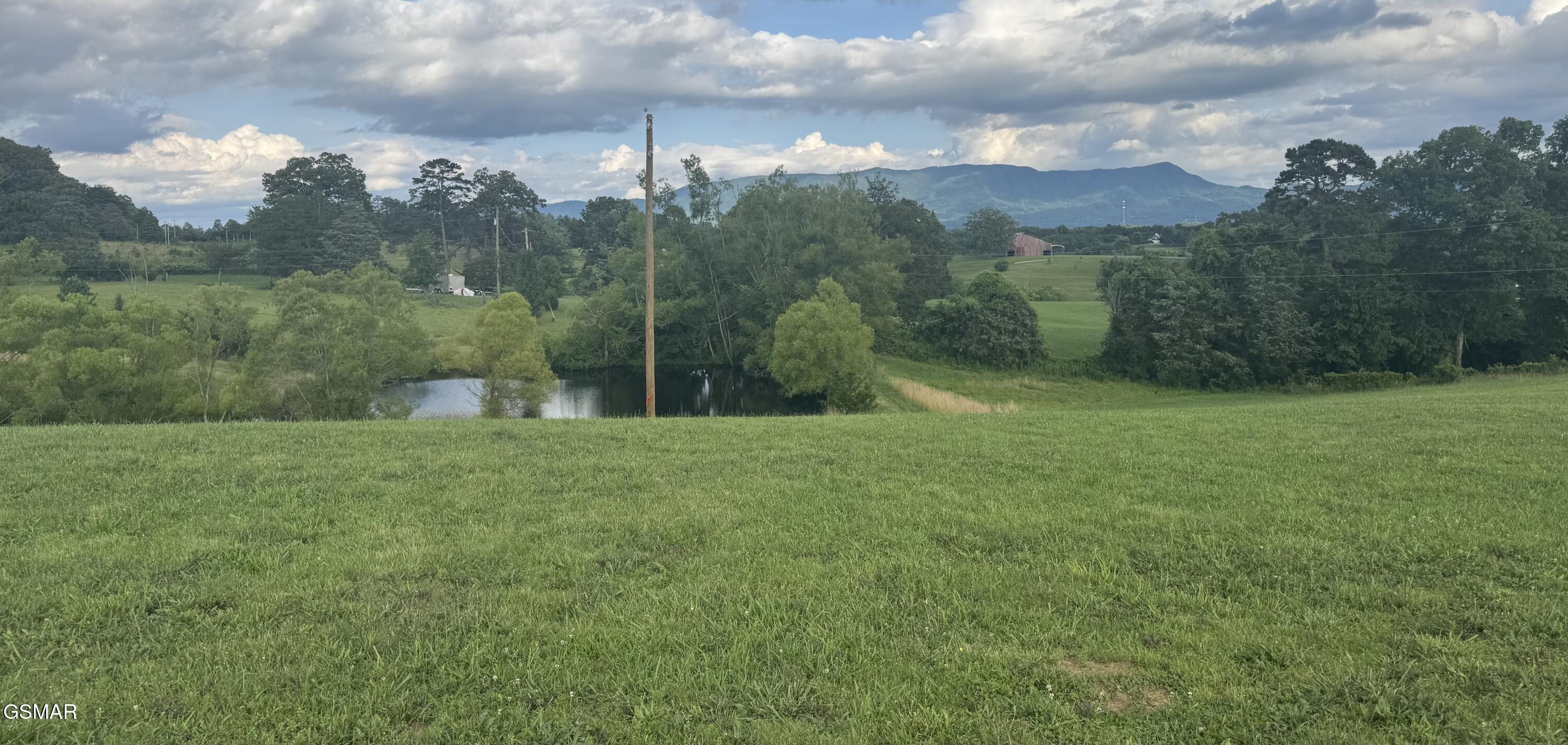 Lot 3 Chestnut Hill Road Dandridge TN 37725