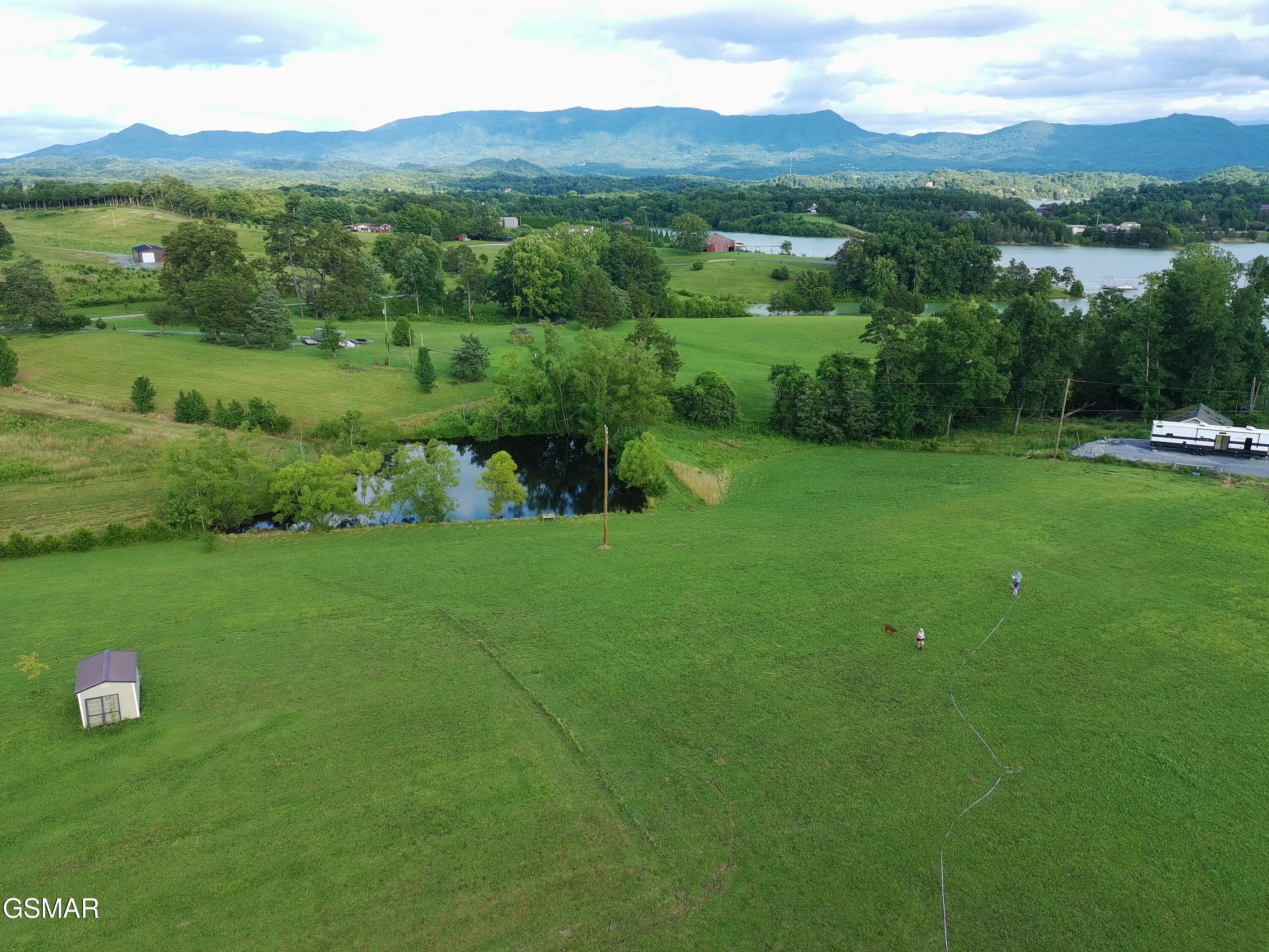 Lot 3 Chestnut Hill Road Dandridge TN 37725