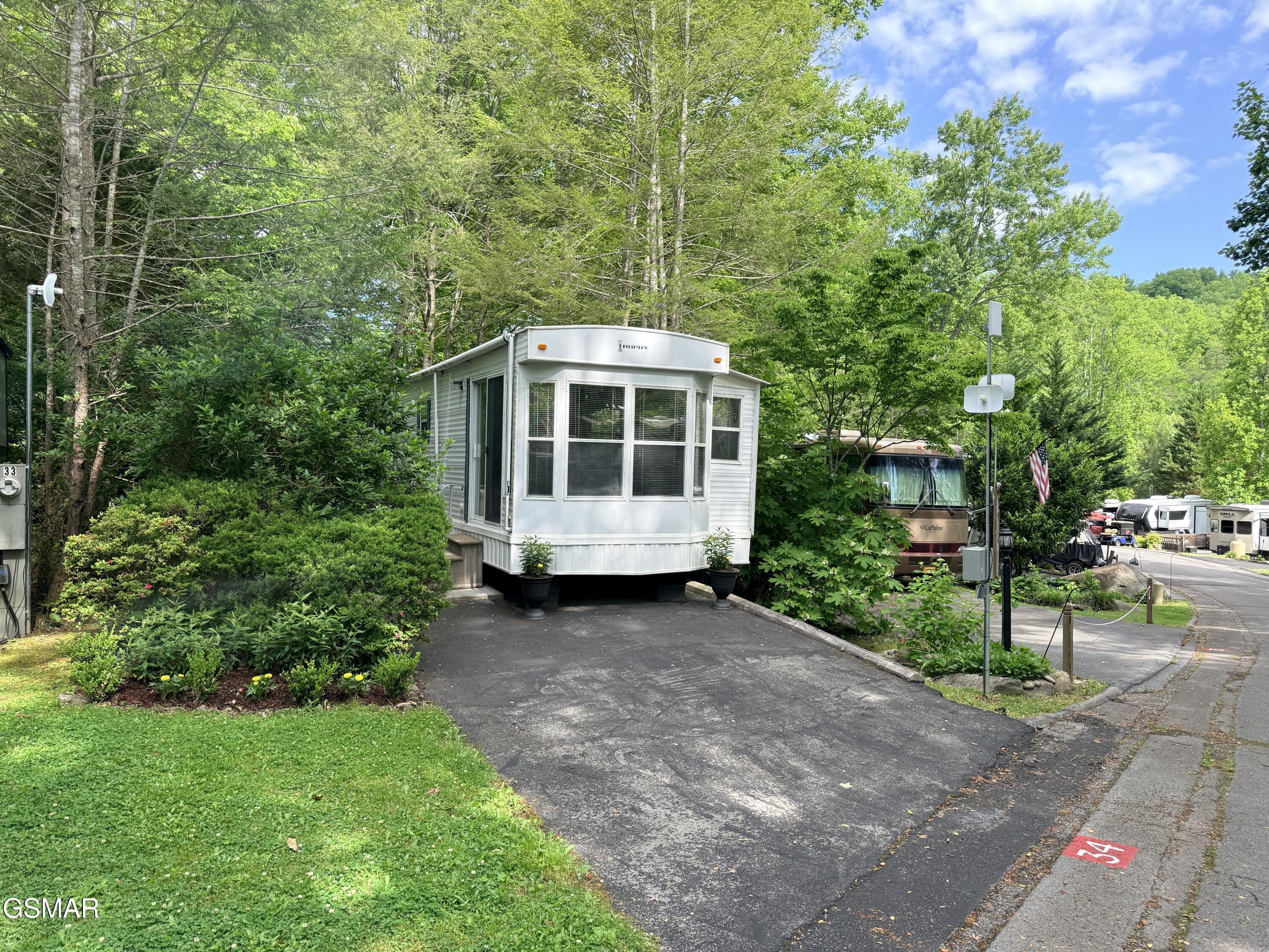 4229 E Parkway #34 Gatlinburg TN 37738