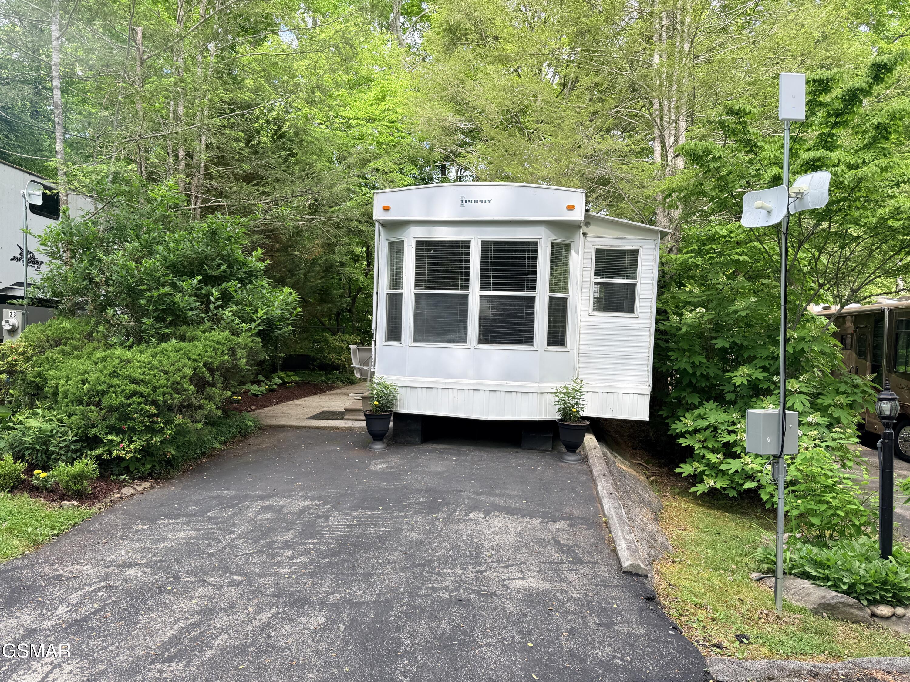 4229 E Parkway #34 Gatlinburg TN 37738