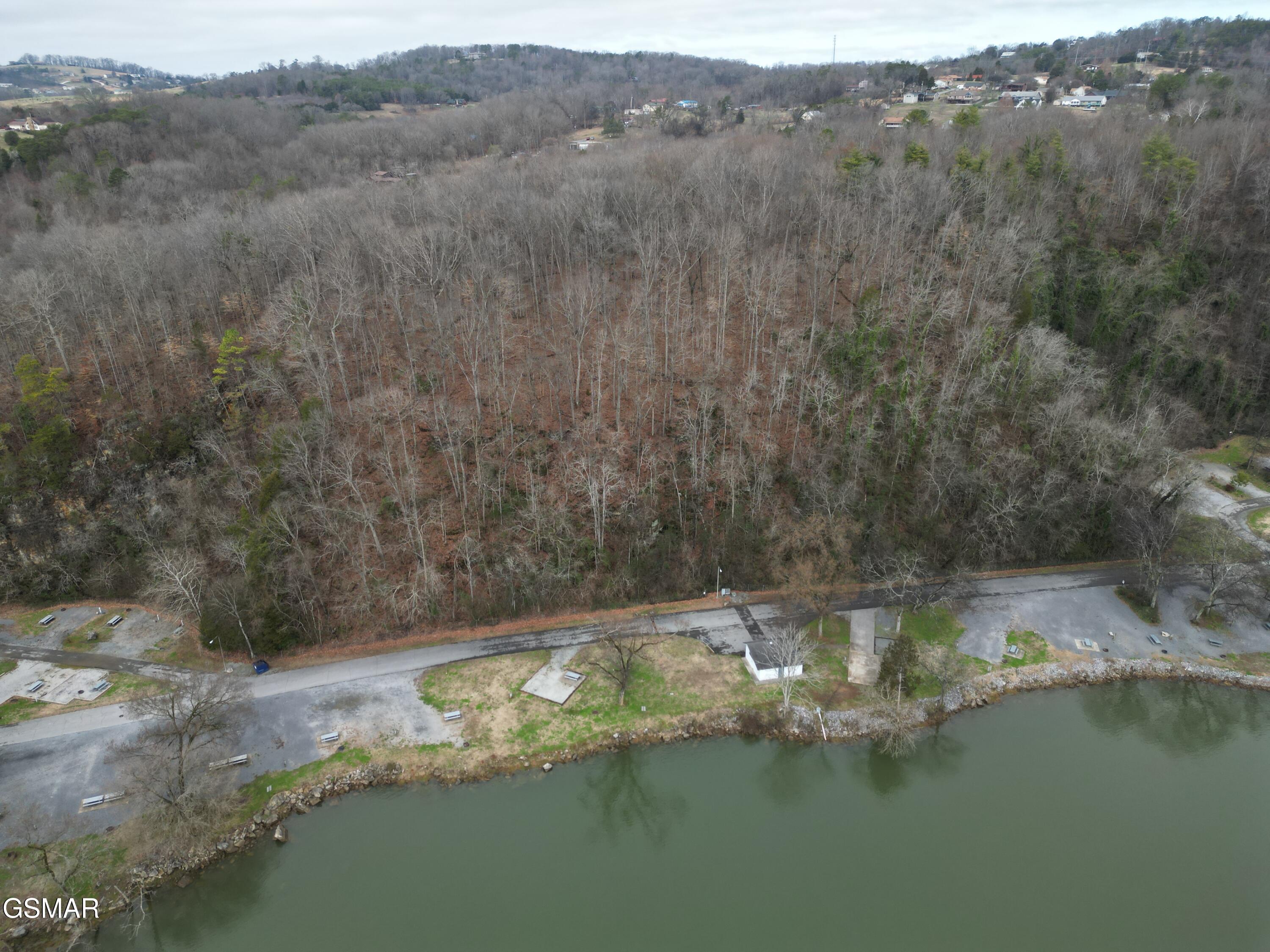 Lot 2 Roberts Road Kodak TN 37764