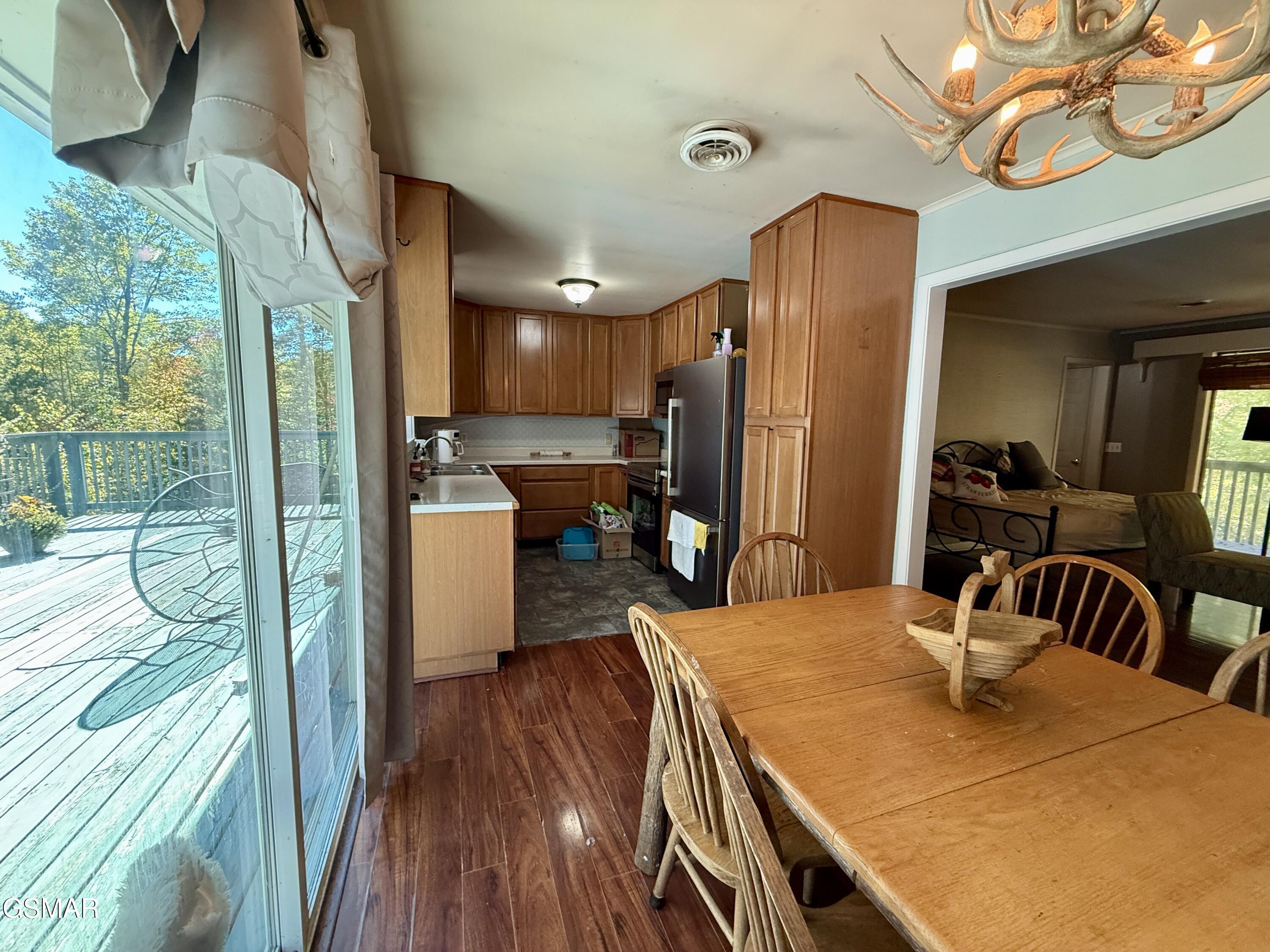 1178 Ogle Hills Road Gatlinburg TN 37738