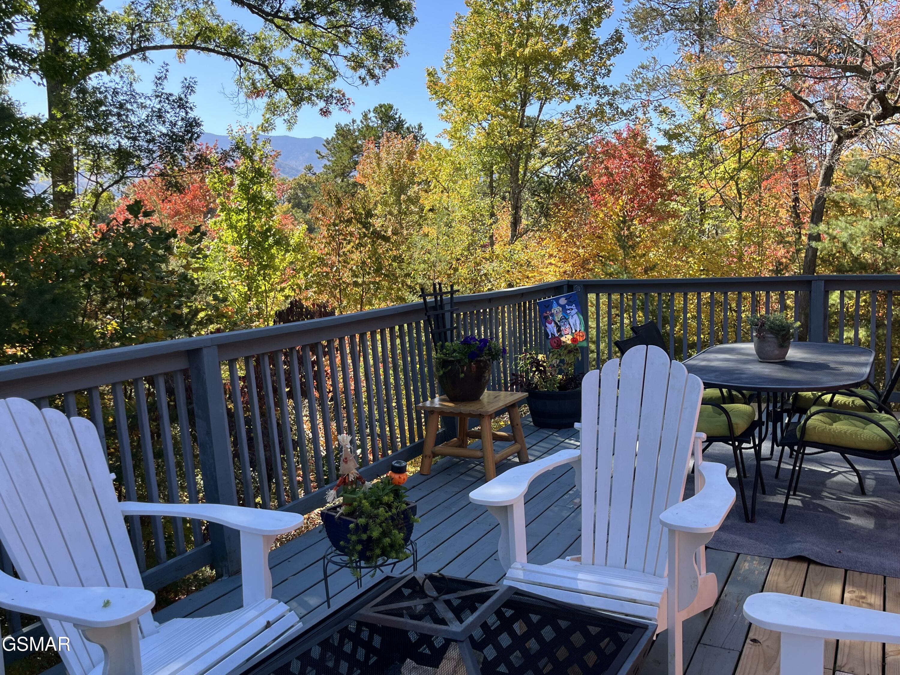 1178 Ogle Hills Road Gatlinburg TN 37738
