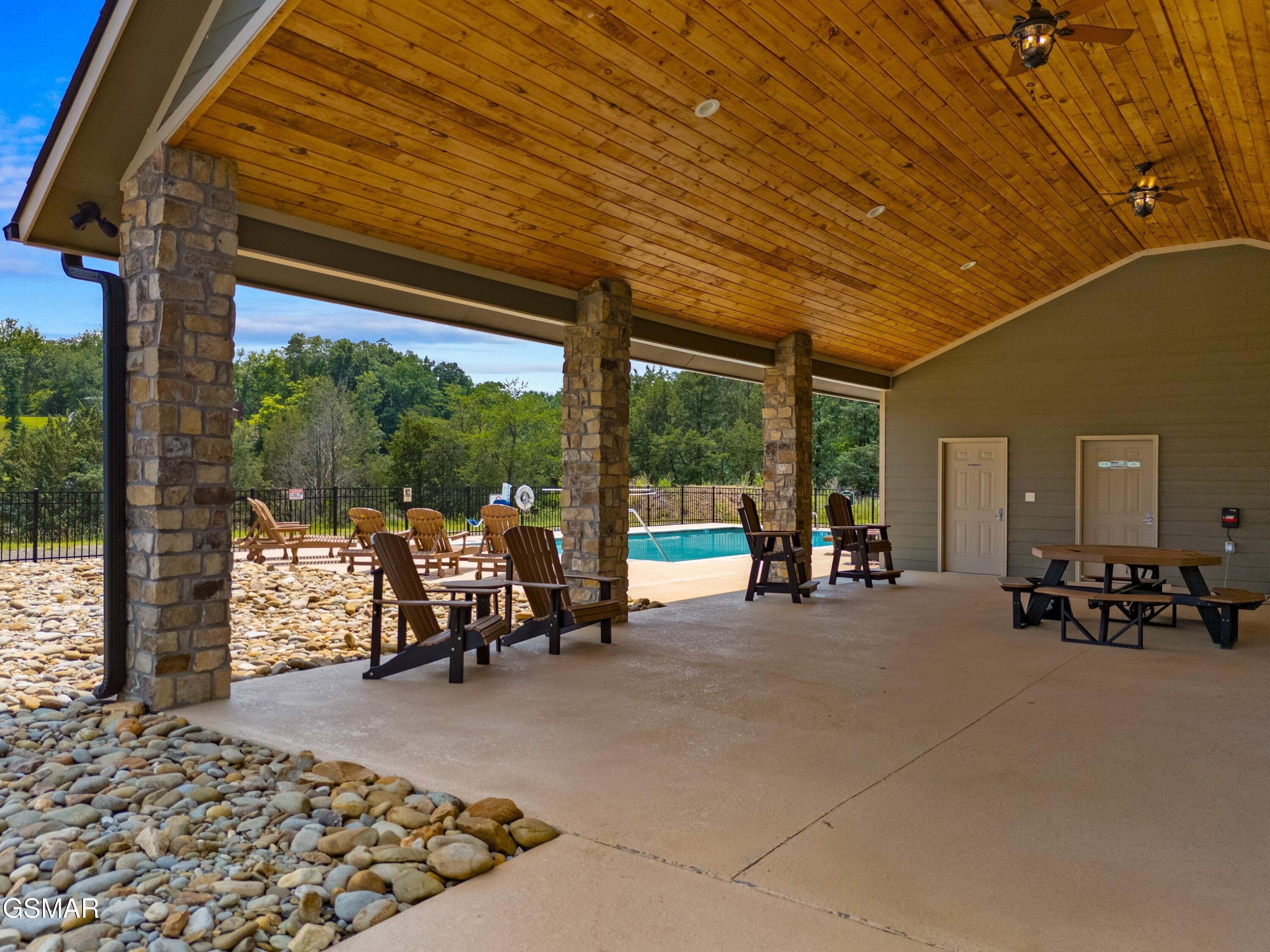 1530 Waterside Cove Drive Dandridge TN 37725