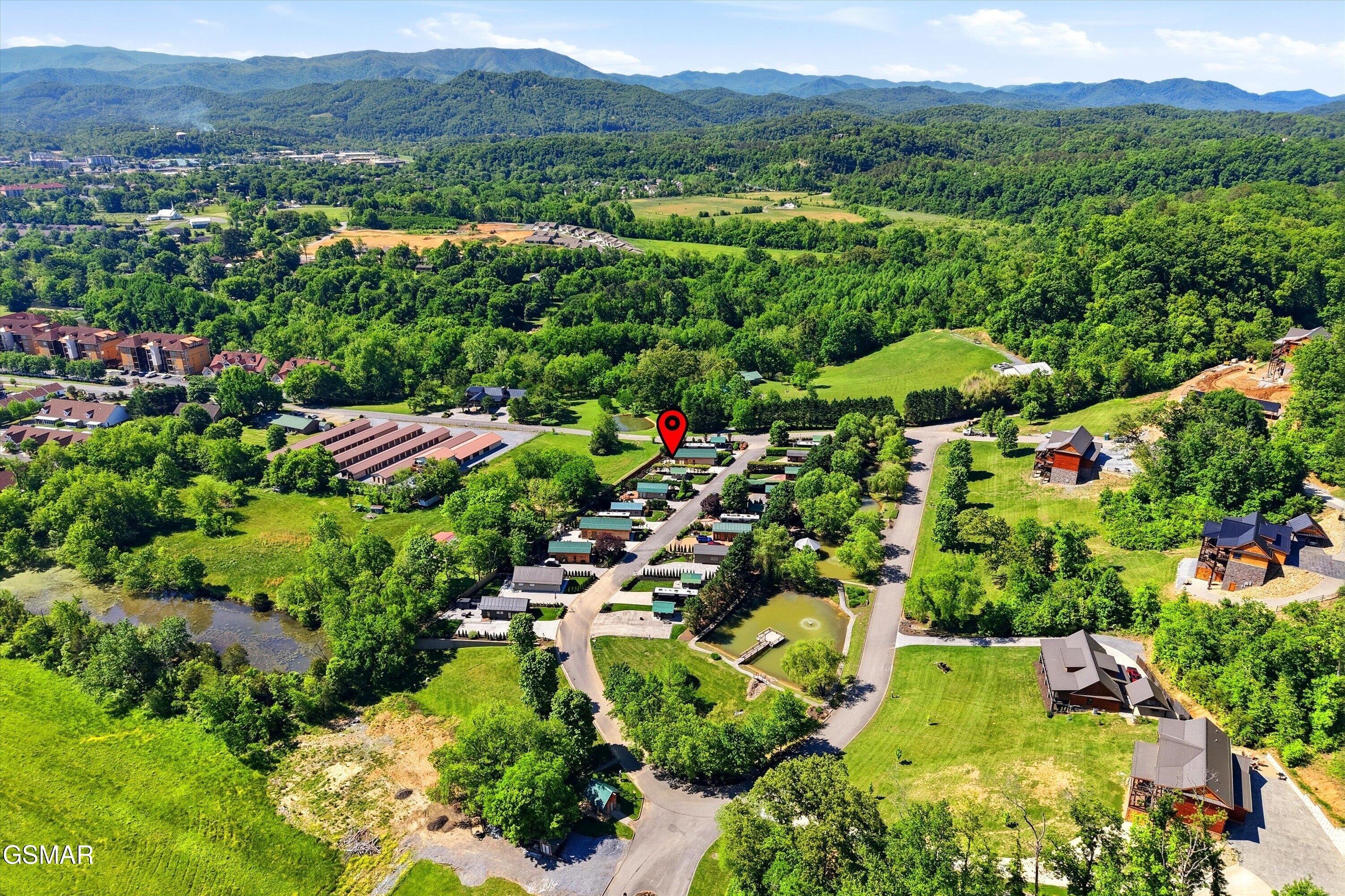 1908 Lizi Loop Way Sevierville TN 37862
