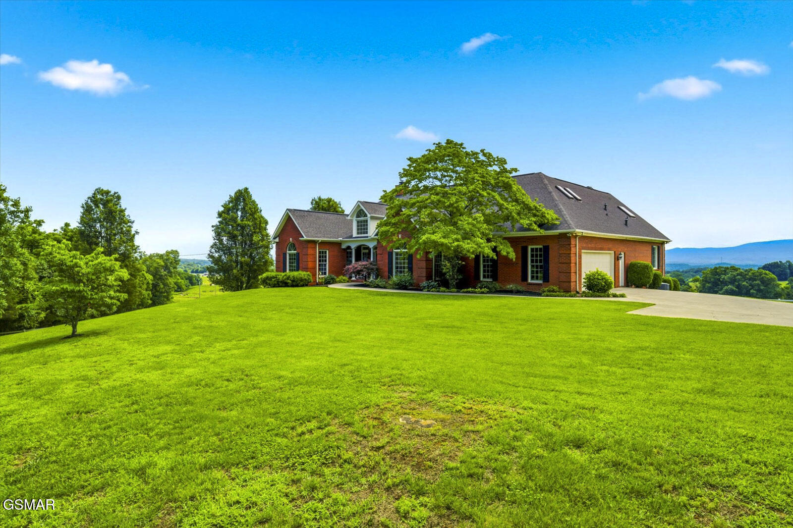 789 Tennessee 92 Dandridge TN 37725