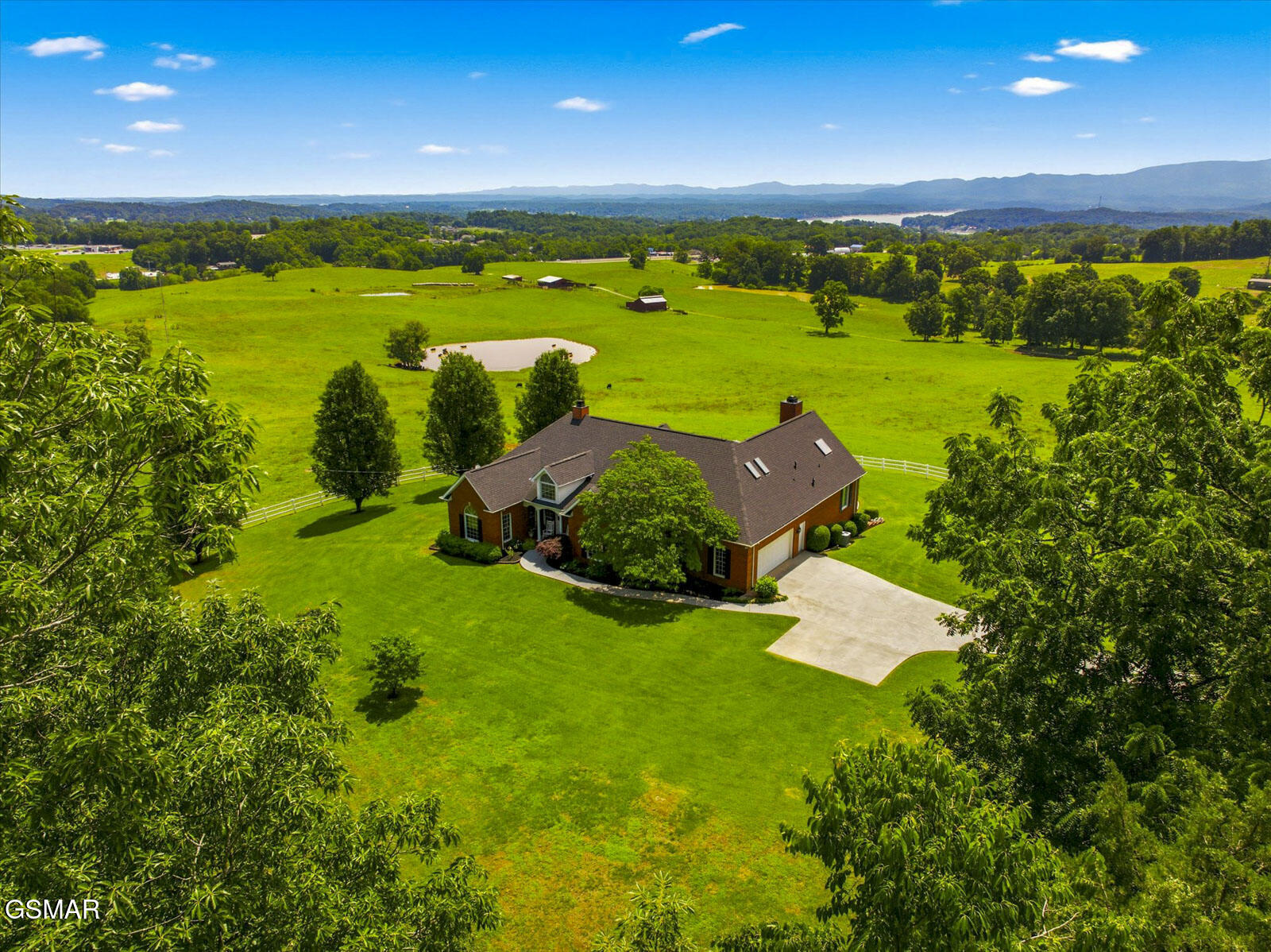 789 Tennessee 92 Dandridge TN 37725