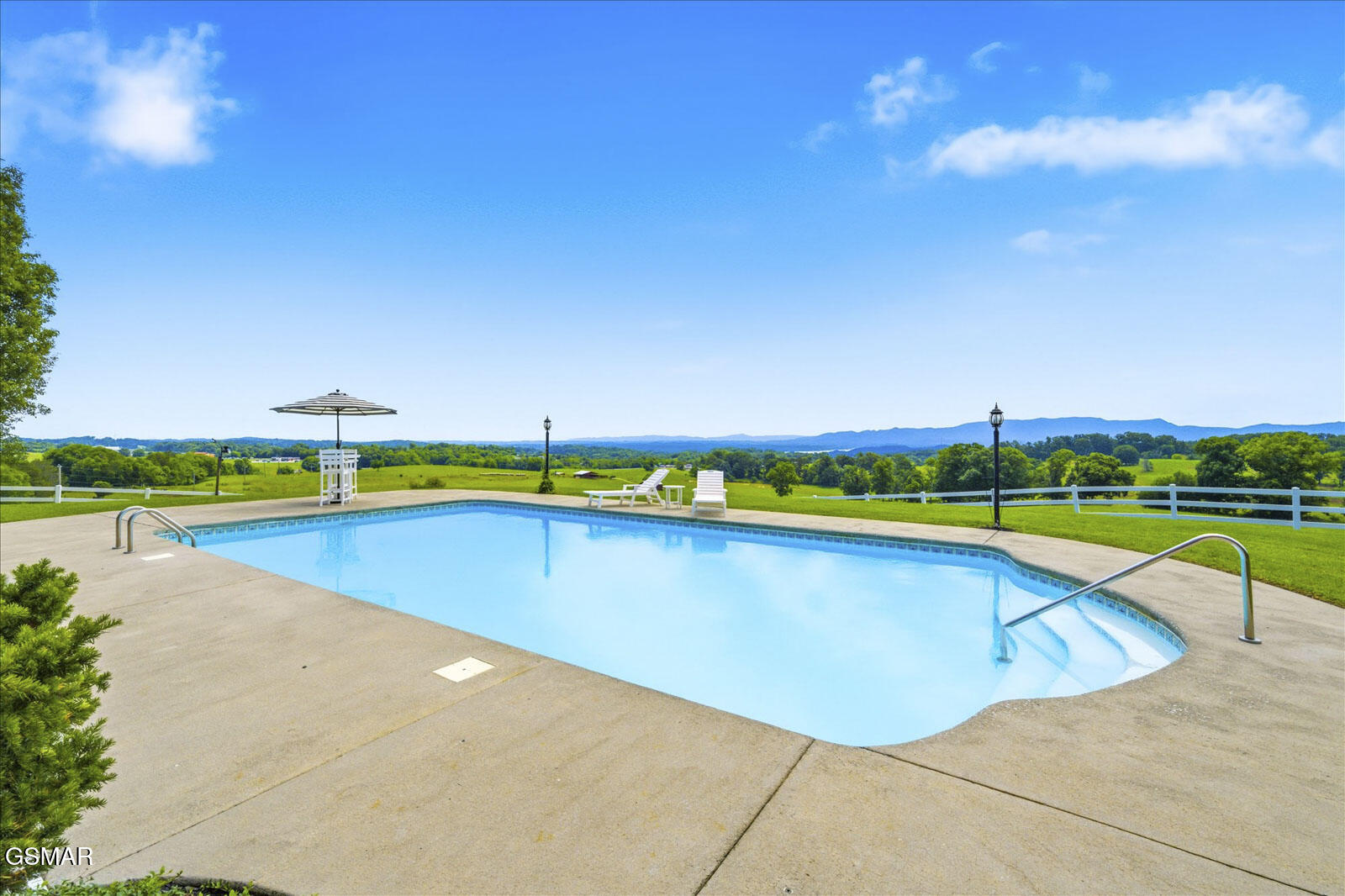789 Tennessee 92 Dandridge TN 37725