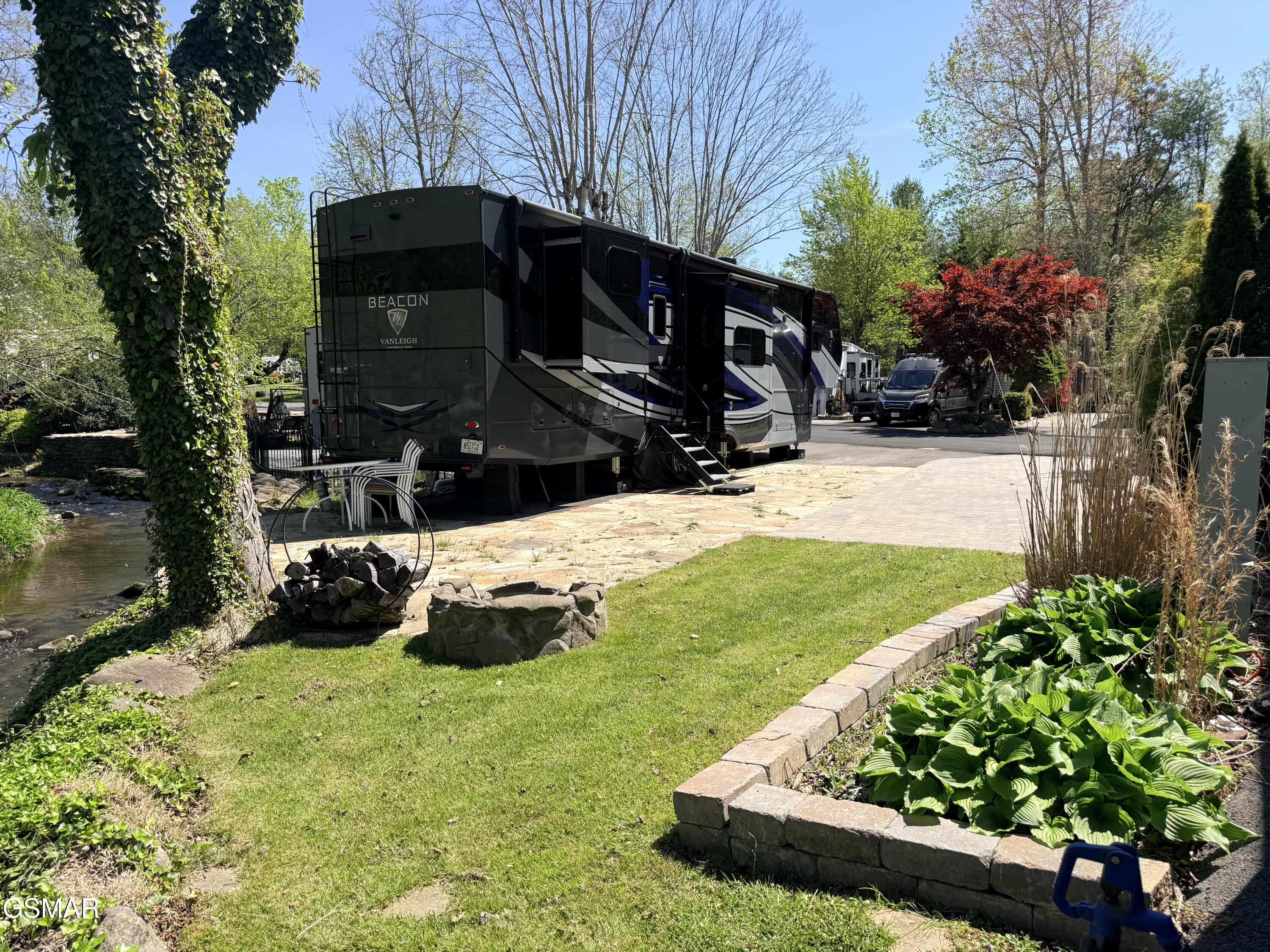 4229 E Parkway #164 Gatlinburg TN 37738