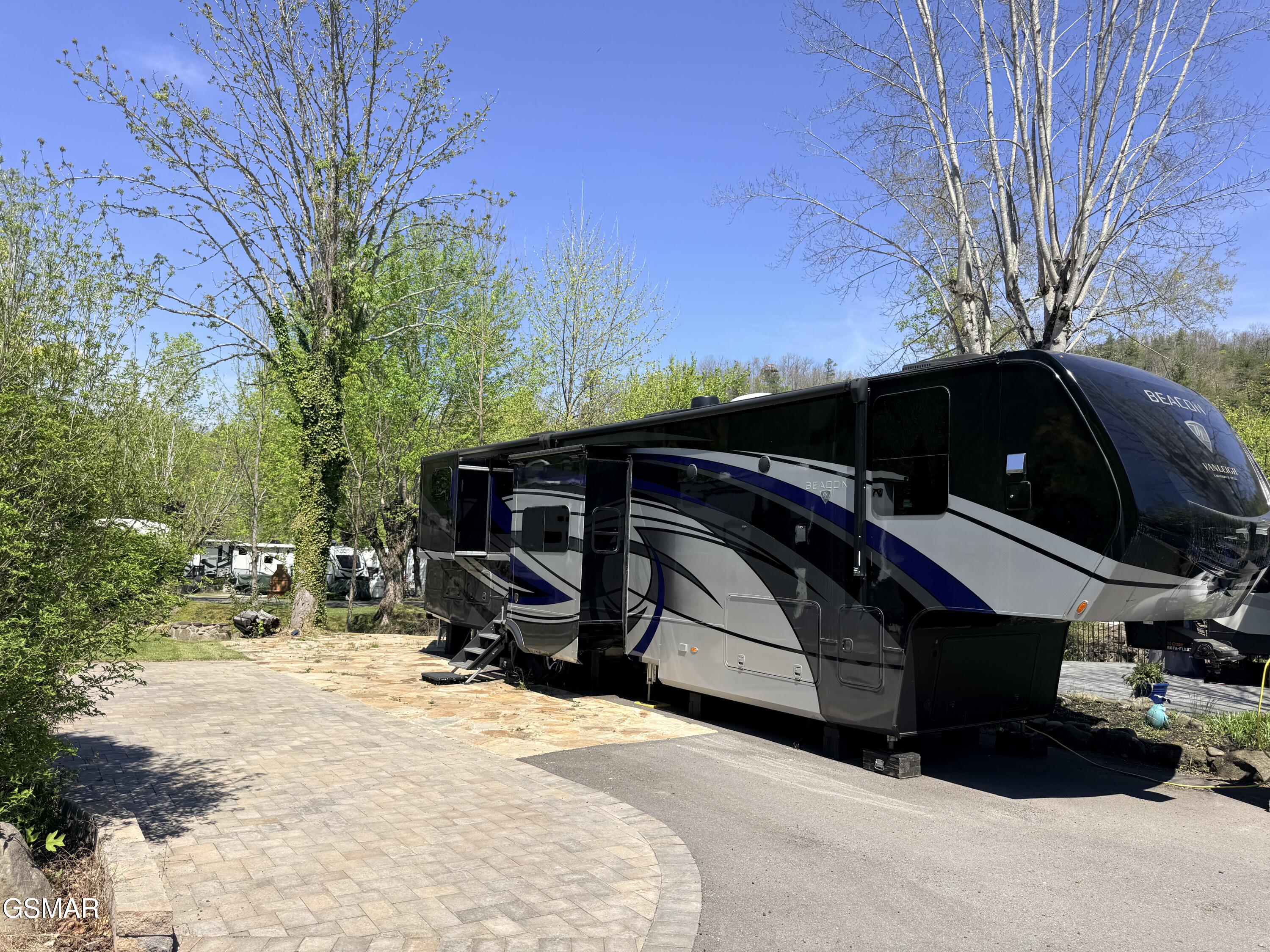 4229 E Parkway #164 Gatlinburg TN 37738