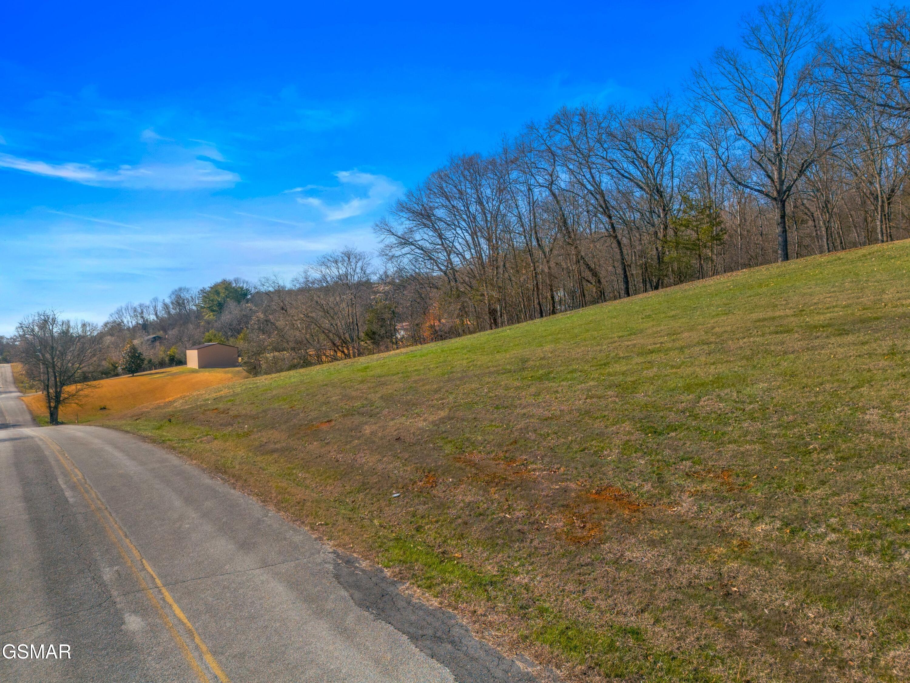 Lot 31r-2 E Cross Road Dandridge TN 37725