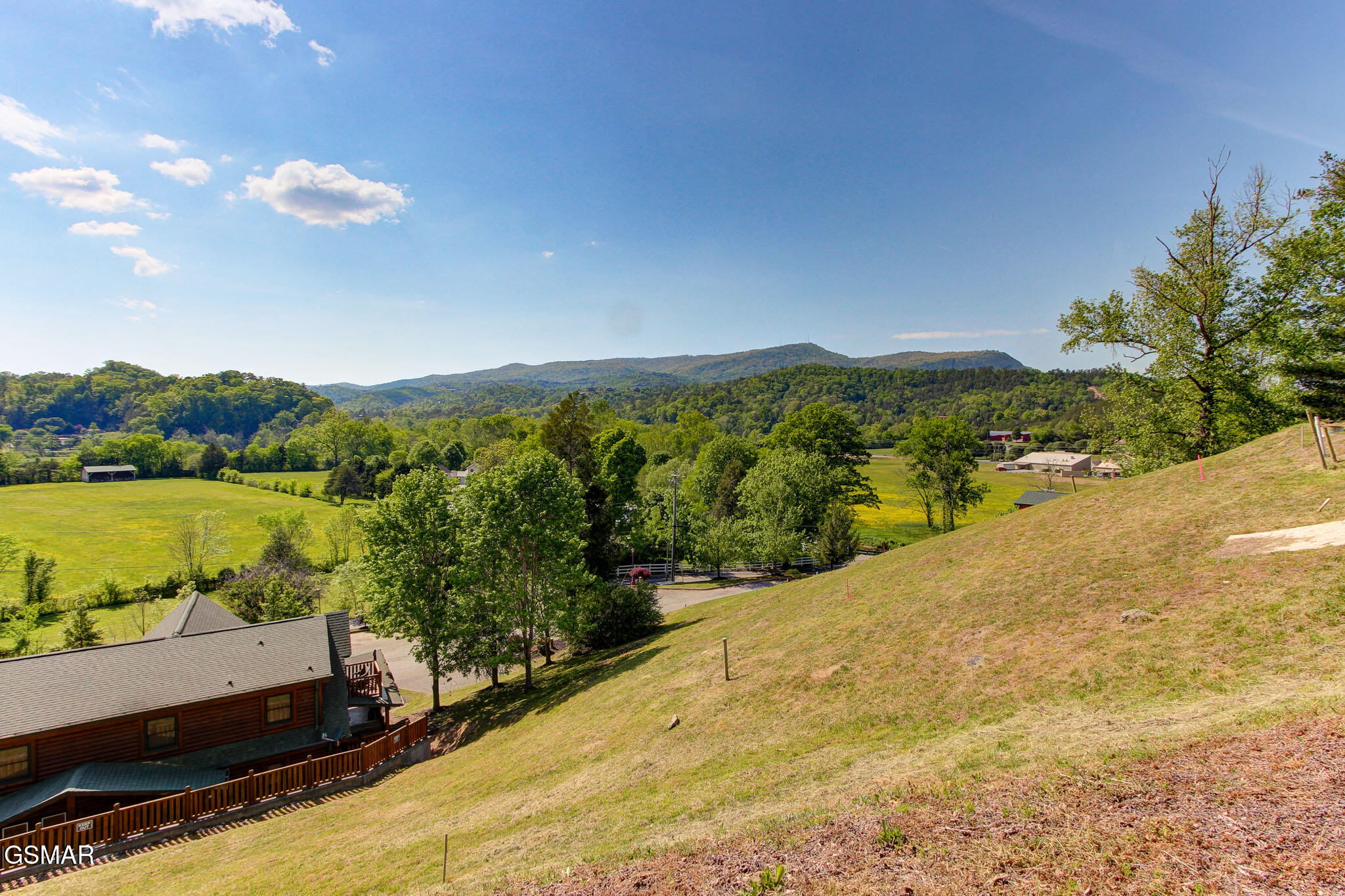 1801 Stone Wood Way Pigeon Forge TN 37862