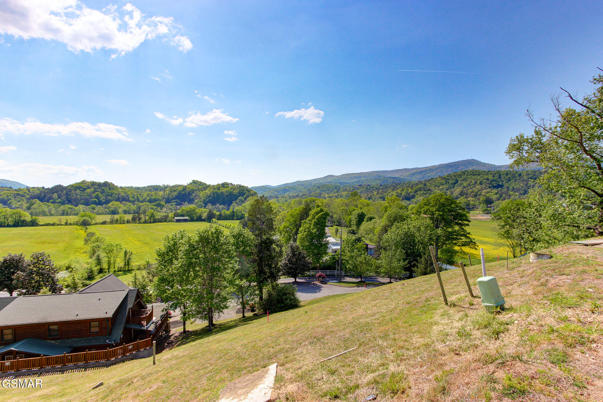 1801 Stone Wood Way Pigeon Forge TN 37862