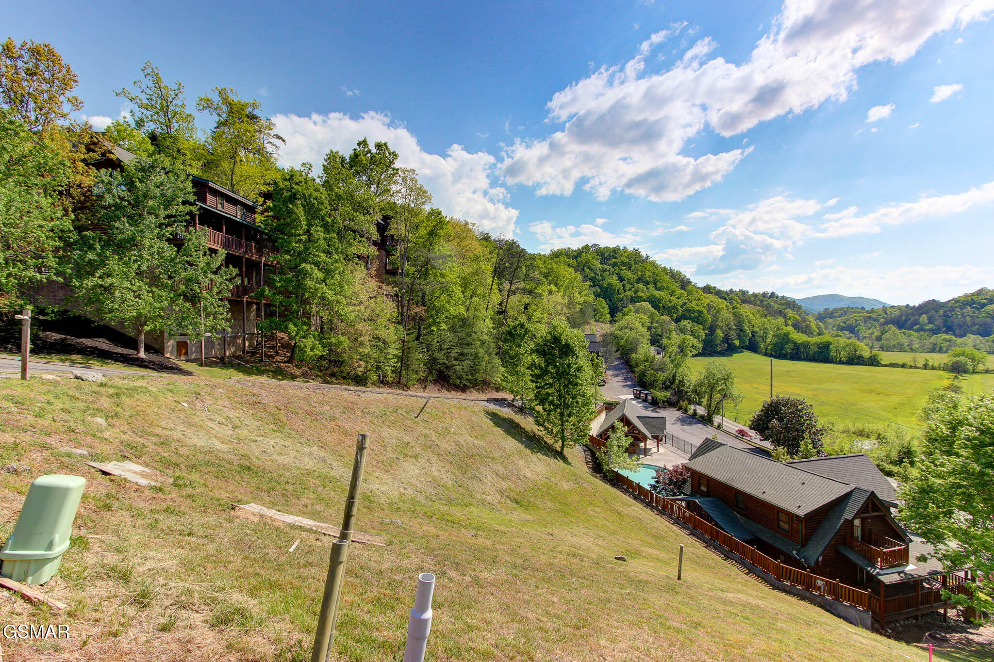 1801 Stone Wood Way Pigeon Forge TN 37862