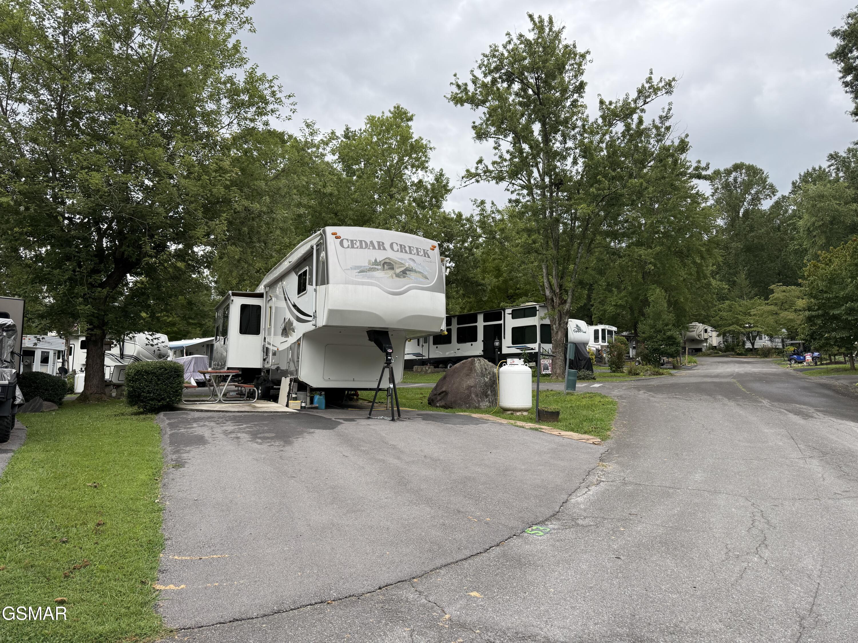 4229 E Parkway #53 Gatlinburg TN 37738