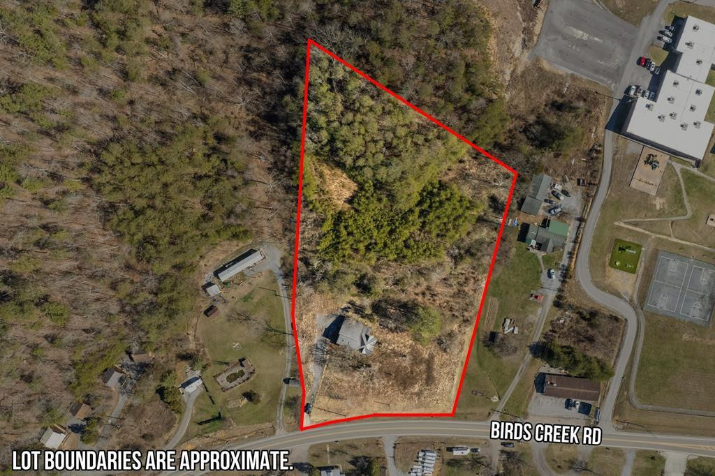 3045 Birds Creek Road Sevierville TN 37876