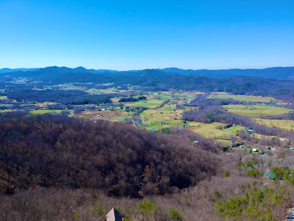 1-A, 2-a, 3- Ravens Den Way Sevierville TN 37862