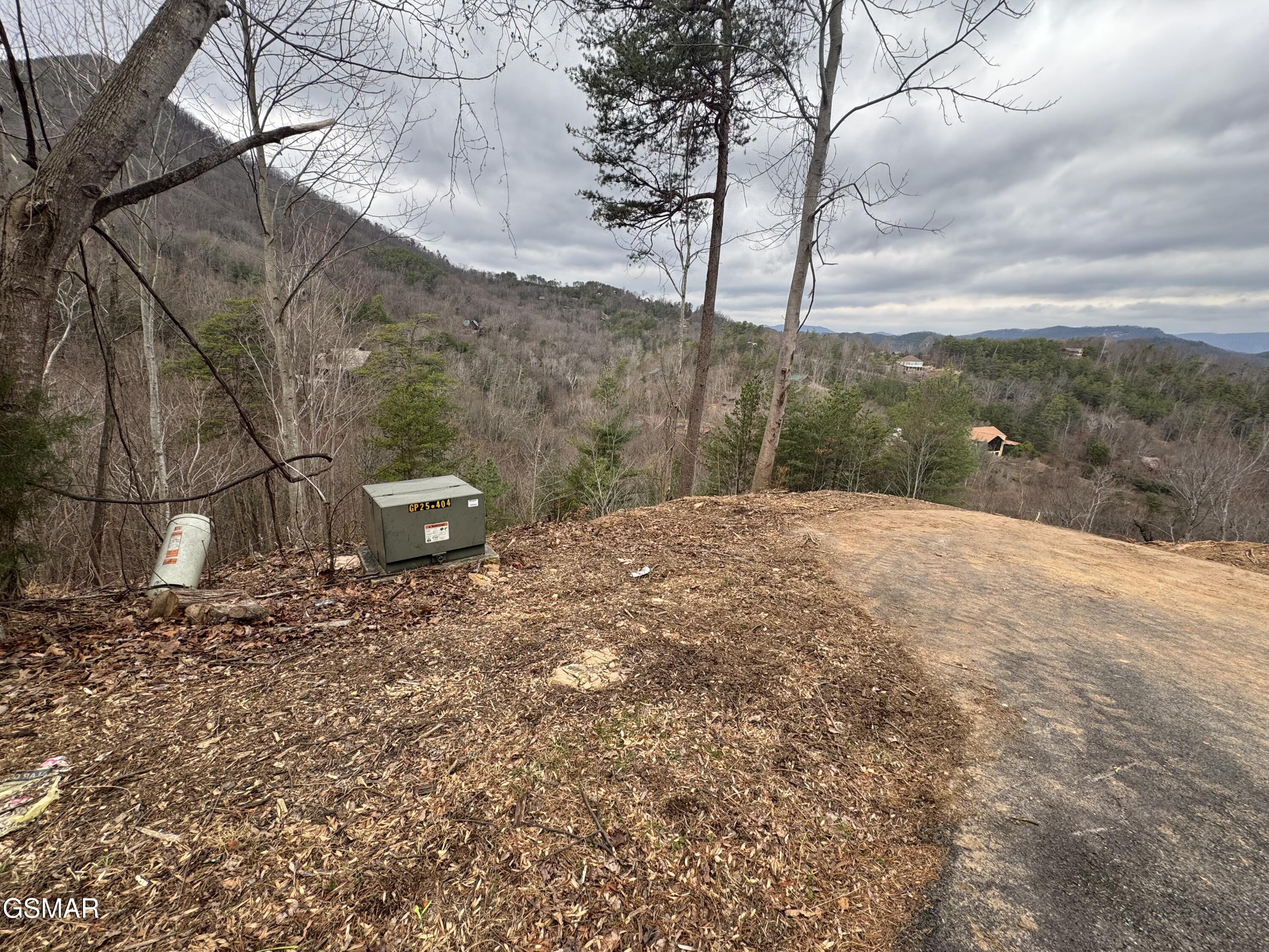 Lot 18r Hikers Path Lane Sevierville TN 37876