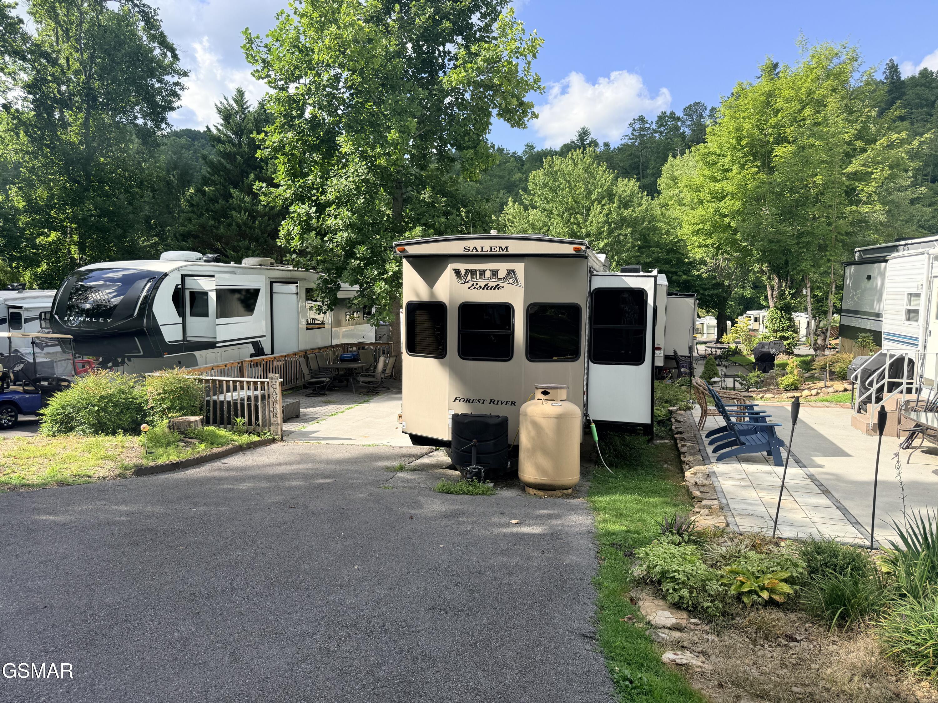 4229 E Parkway #98 Gatlinburg TN 37738