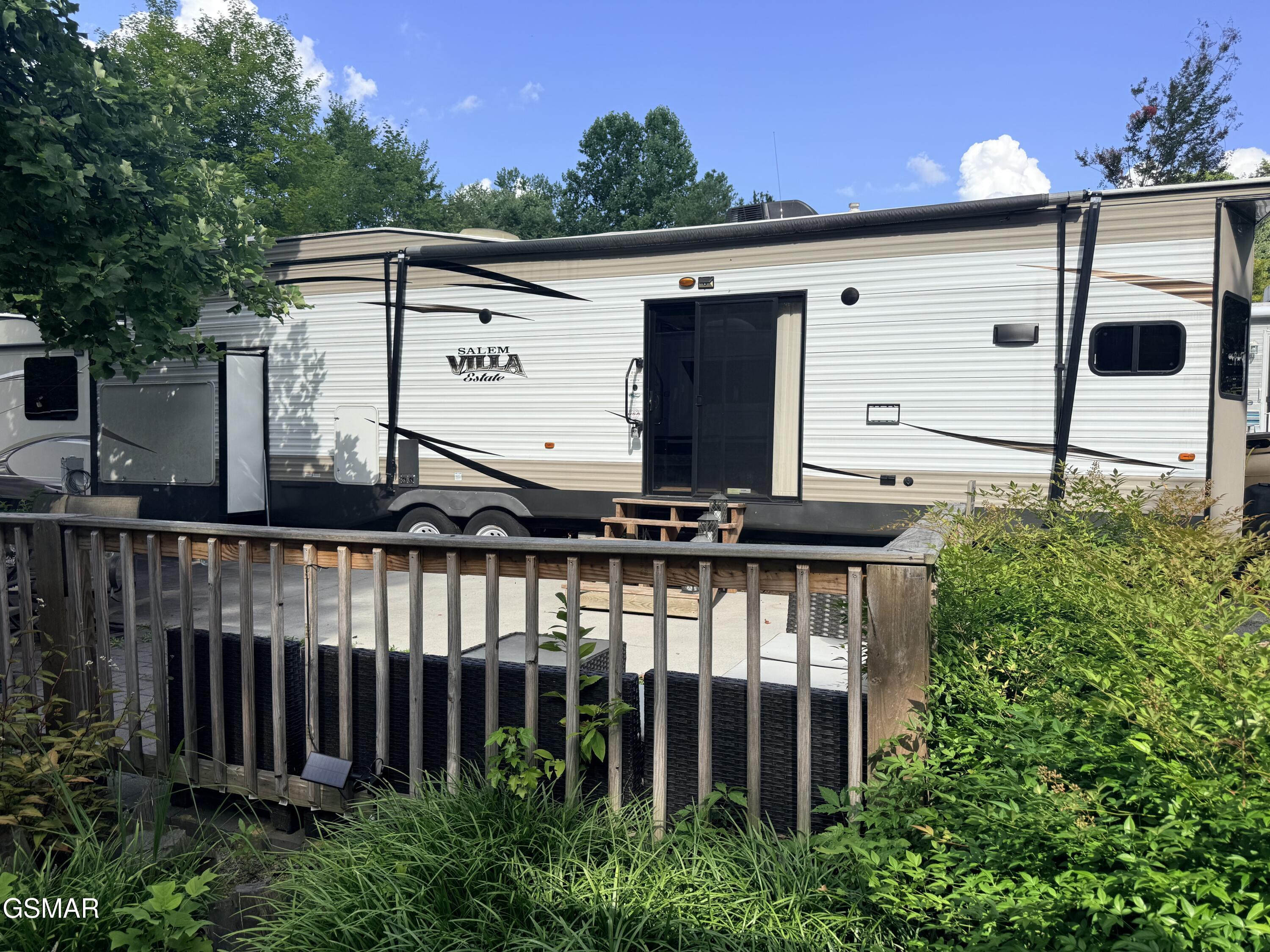 4229 E Parkway #98 Gatlinburg TN 37738