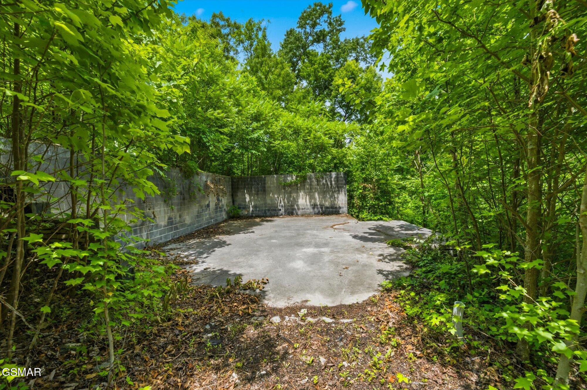 2405 Deep Spring Lane Sevierville TN 37862