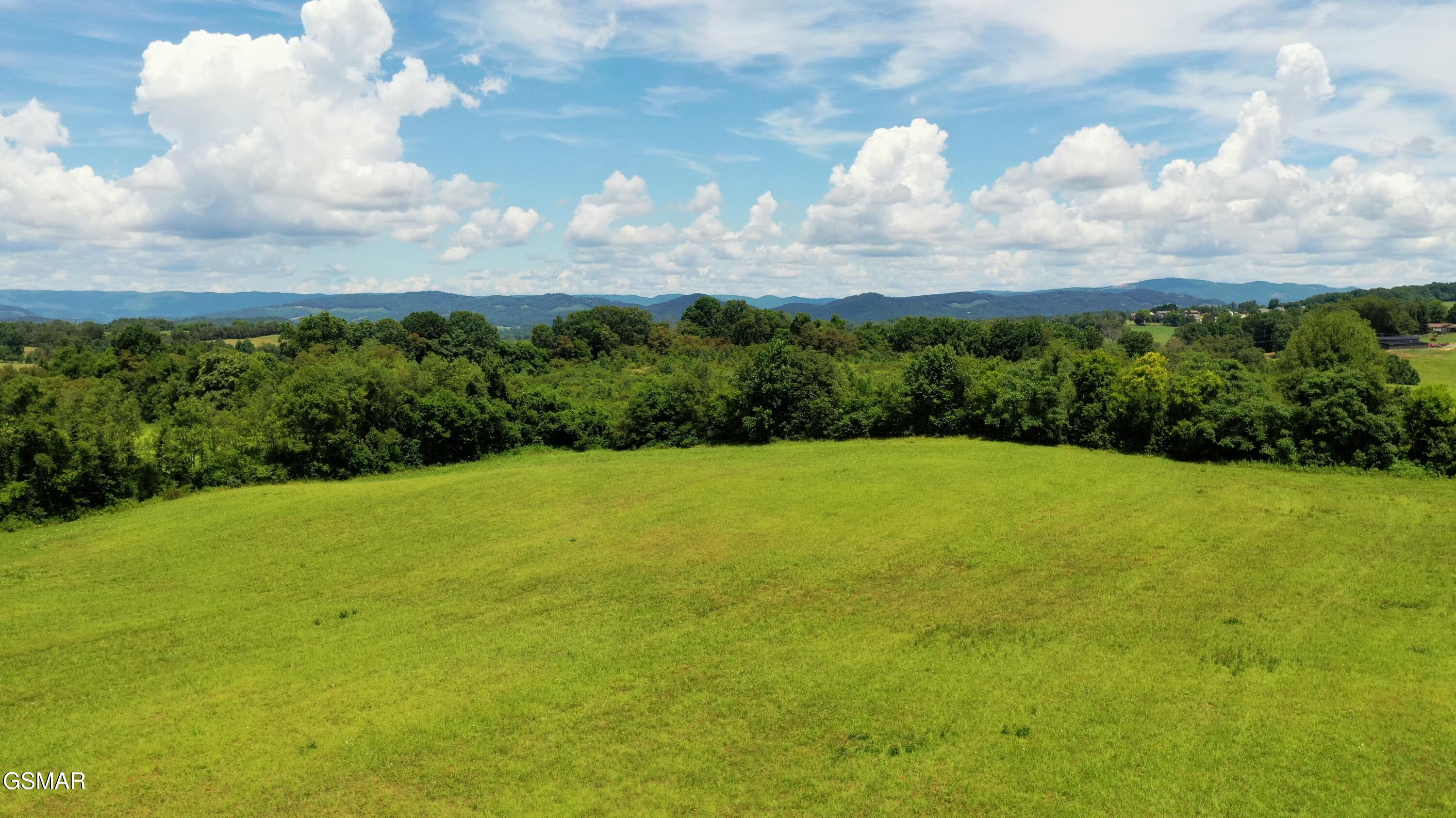 5085 Old Kentucky Road Morristown TN 37814