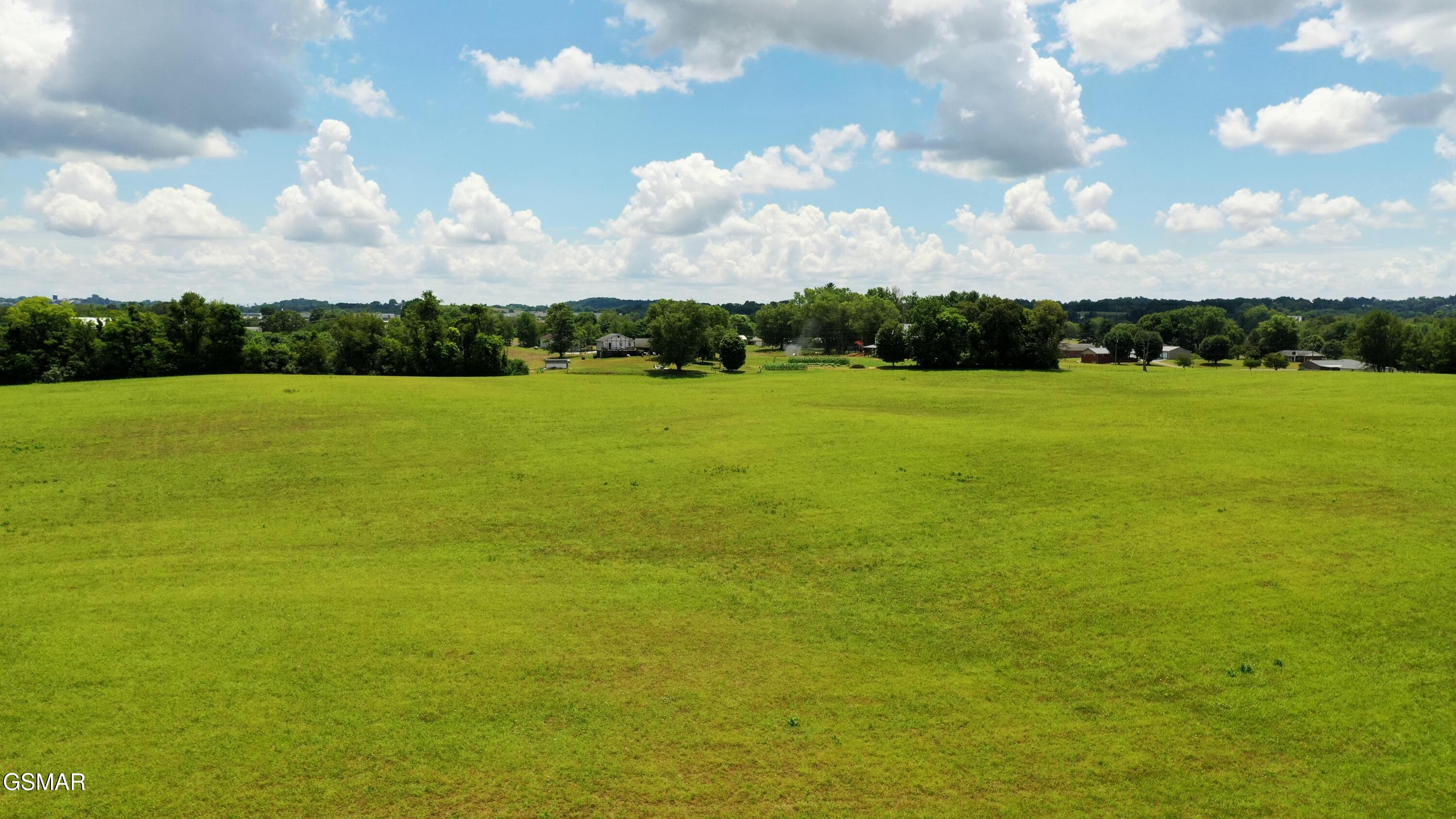 5085 Old Kentucky Road Morristown TN 37814