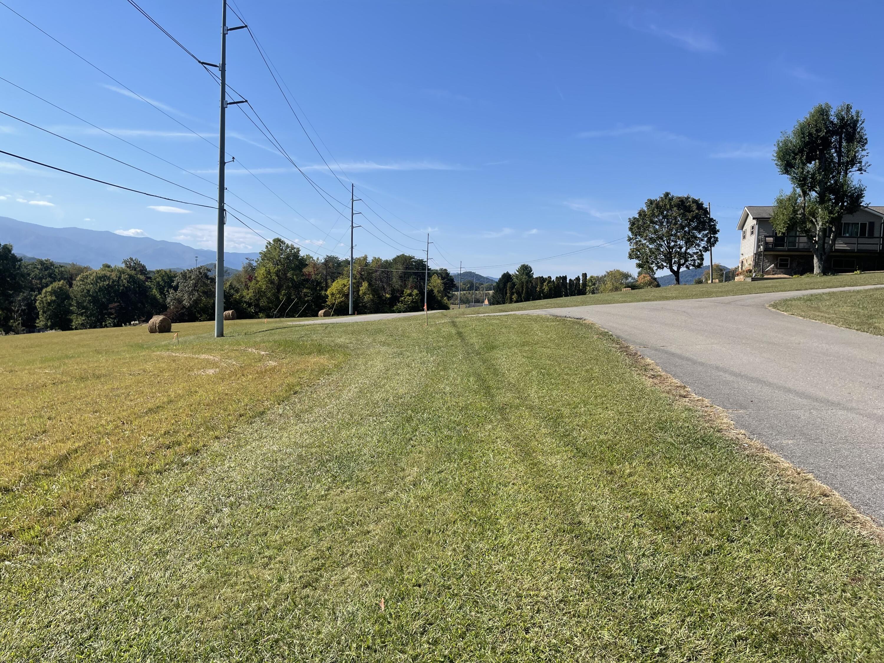 0 Robert E Lee Newport TN 37821