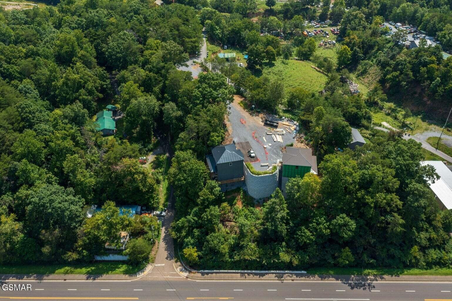 1130 Lee Cardwell Circle Pigeon Forge TN 37863