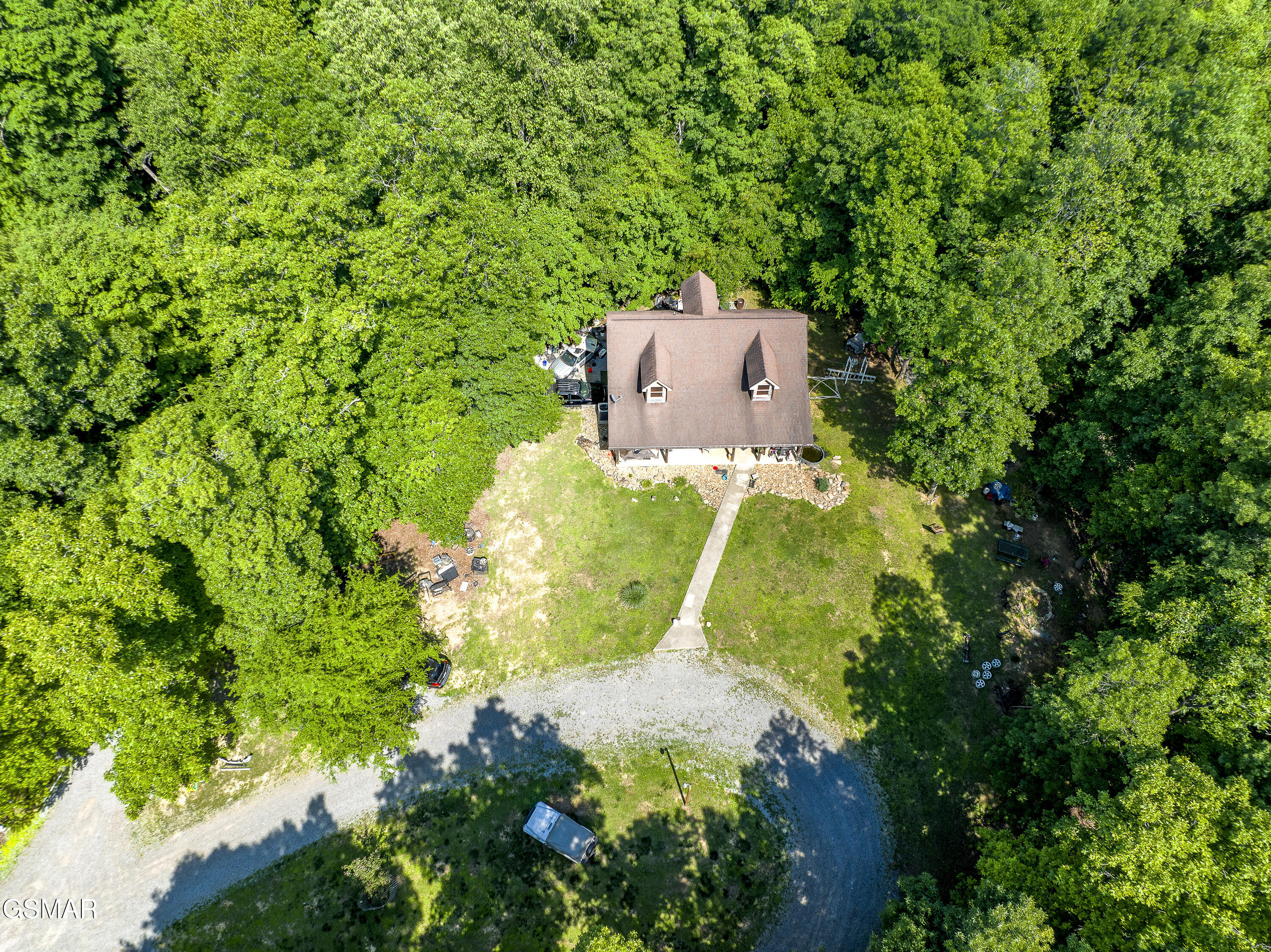 3744 Leadvale Road White Pine TN 37890