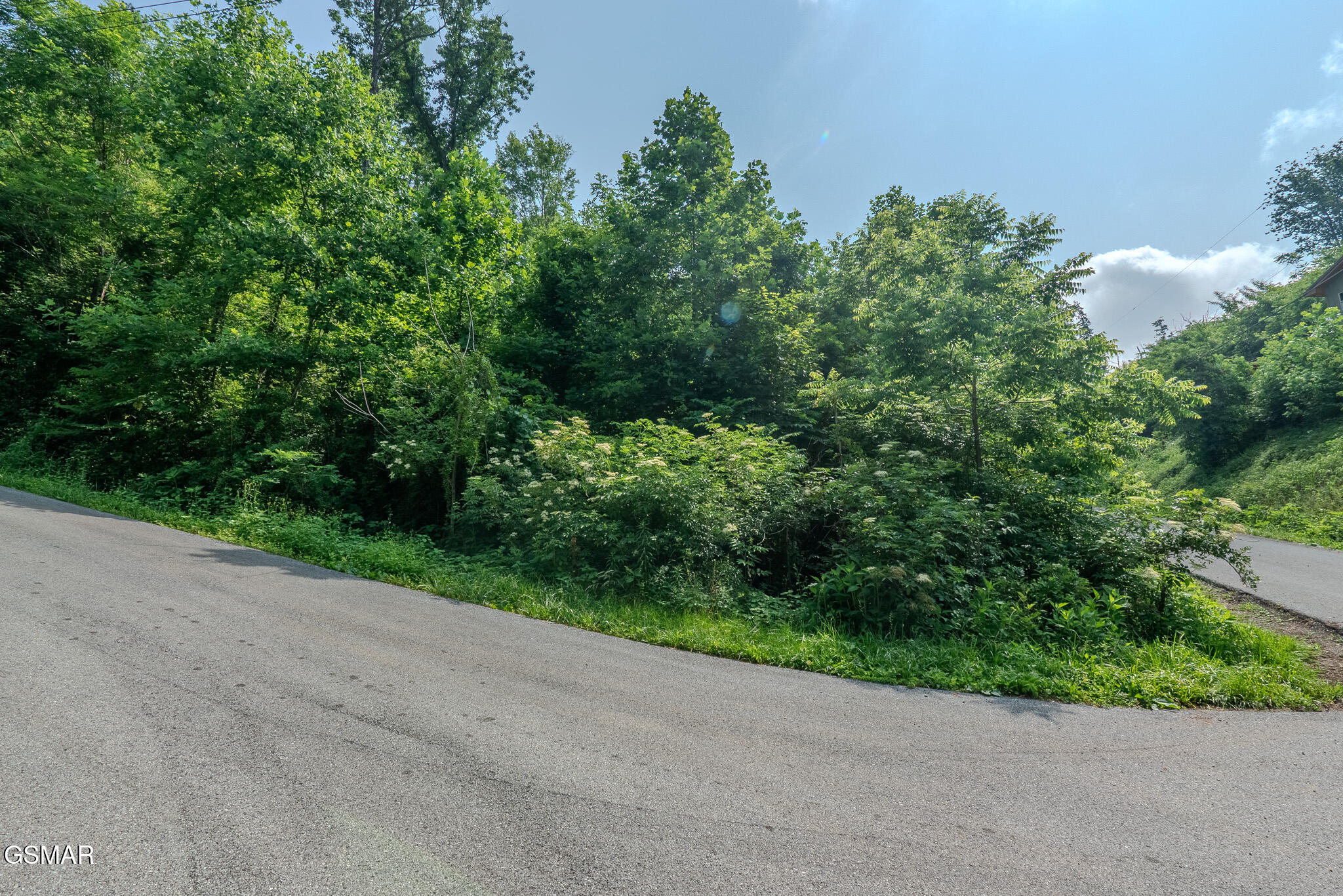 361 Oakwood Drive Sevierville TN 37876