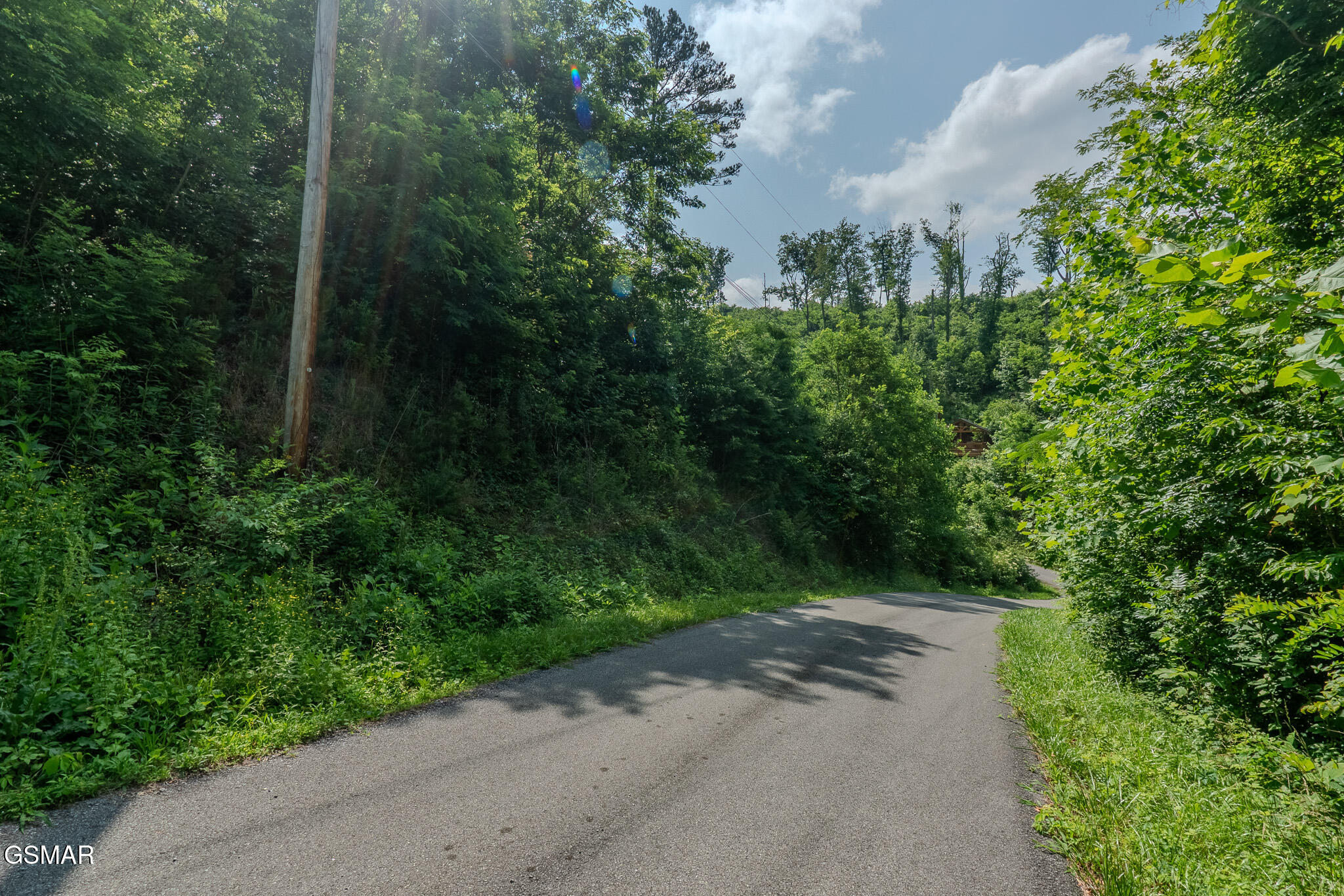 361 Oakwood Drive Sevierville TN 37876