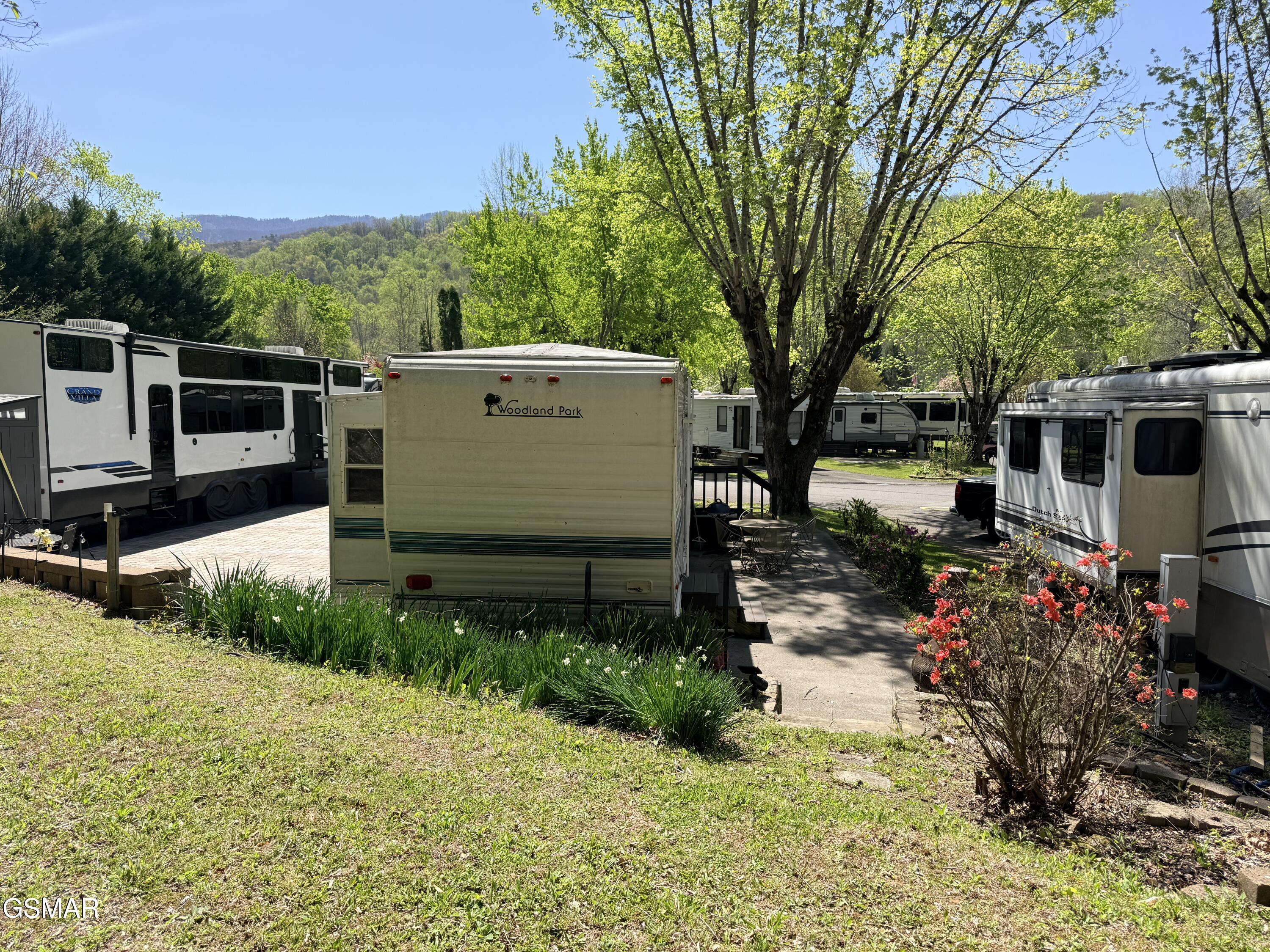 4229 E Parkway #385 Gatlinburg TN 37738