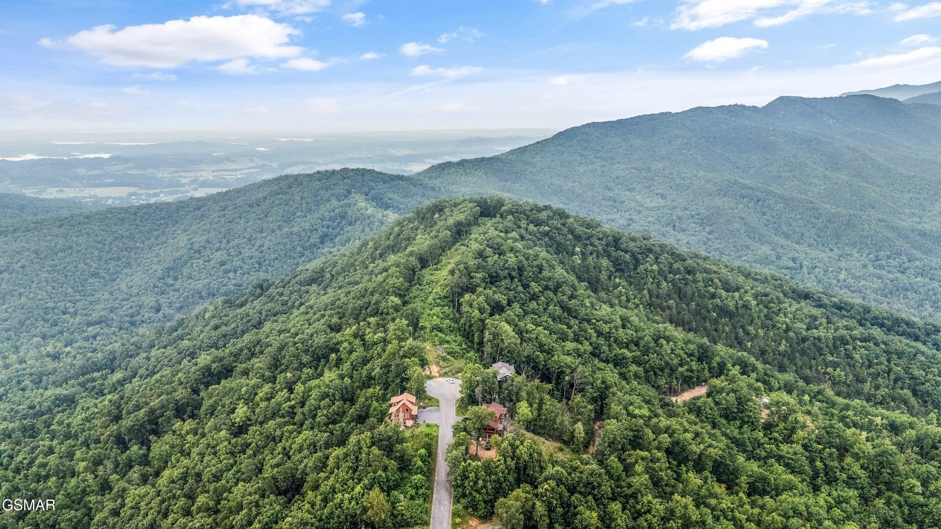 5 Shell Mountain Road Sevierville TN 37876
