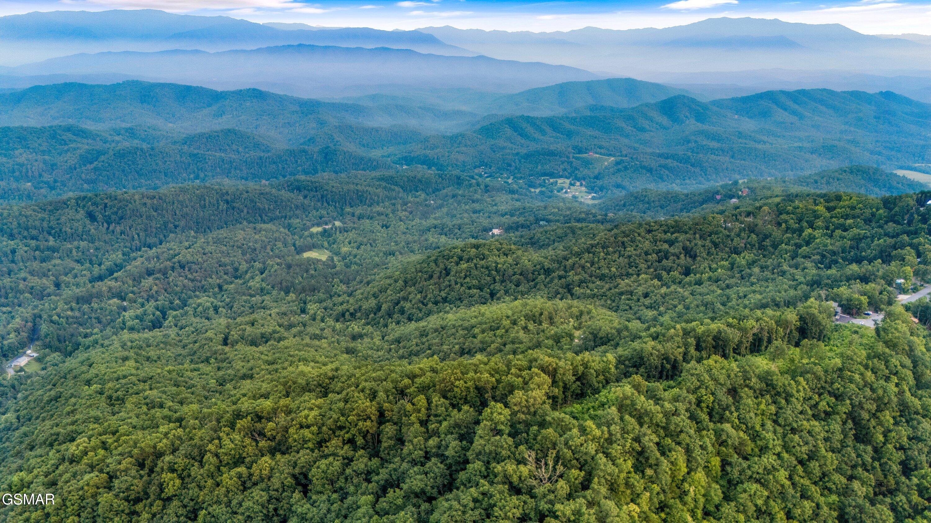 5 Shell Mountain Road Sevierville TN 37876