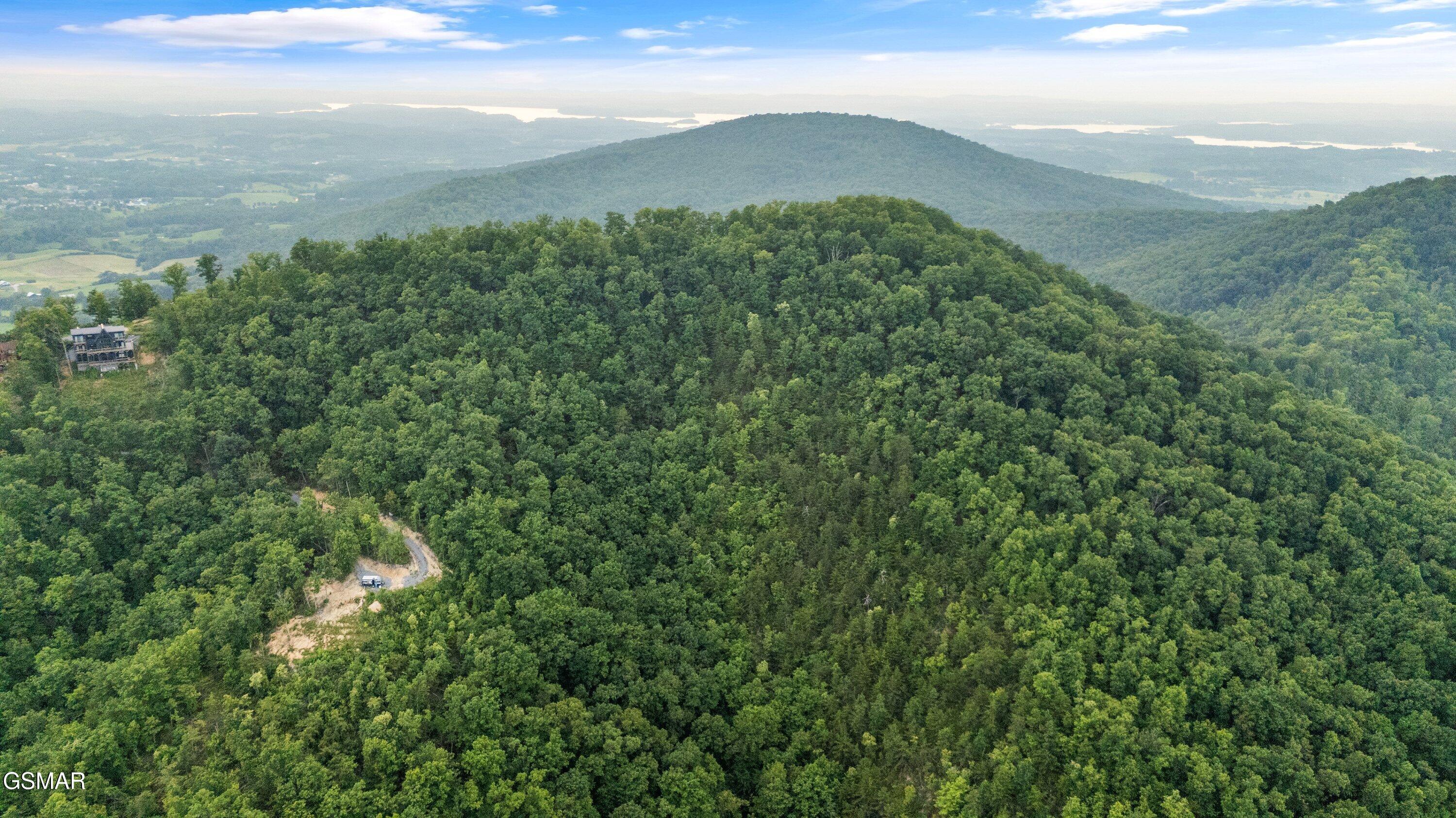 5 Shell Mountain Road Sevierville TN 37876